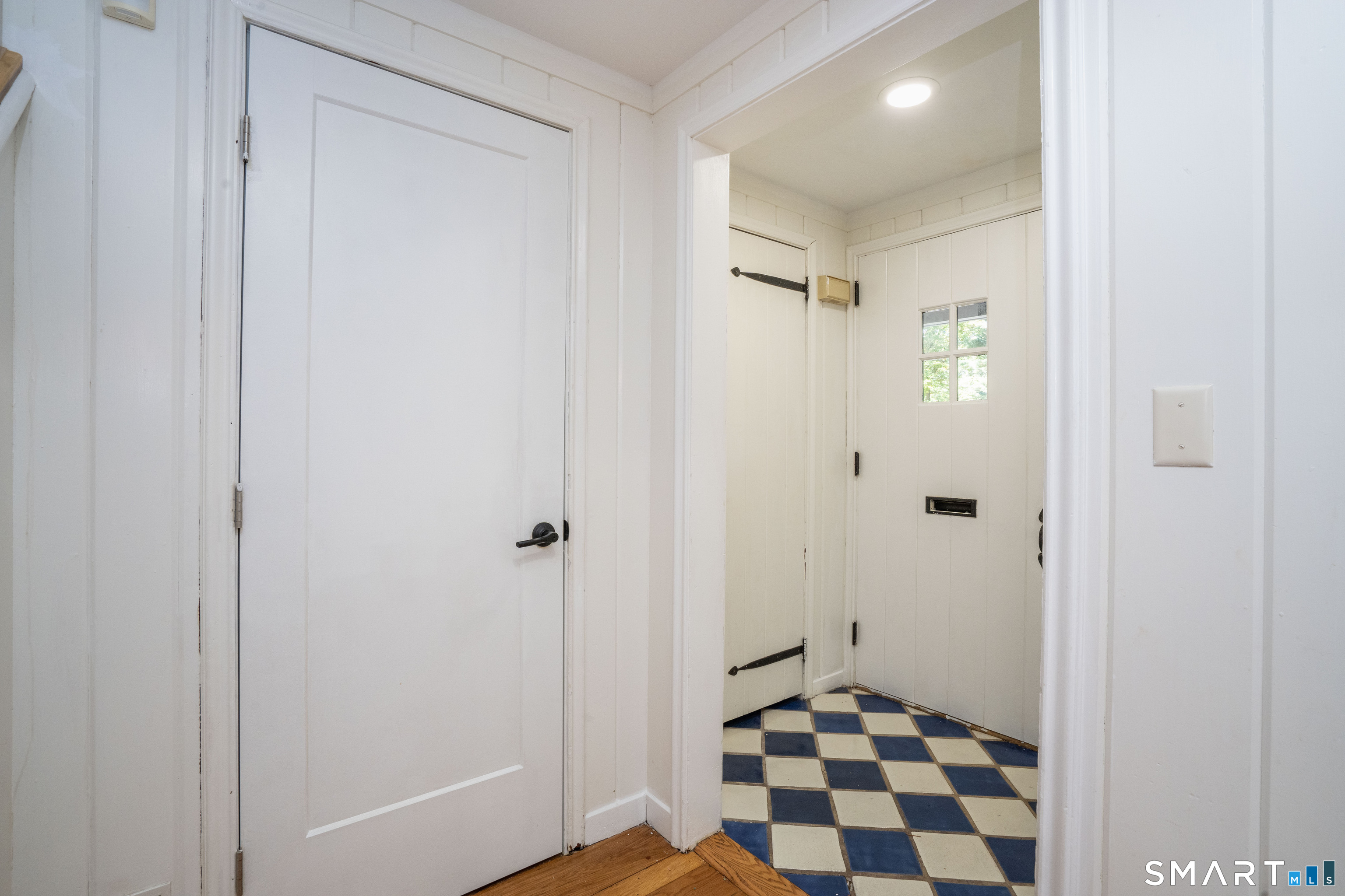 79 Bloomfield Avenue Property Photo 3