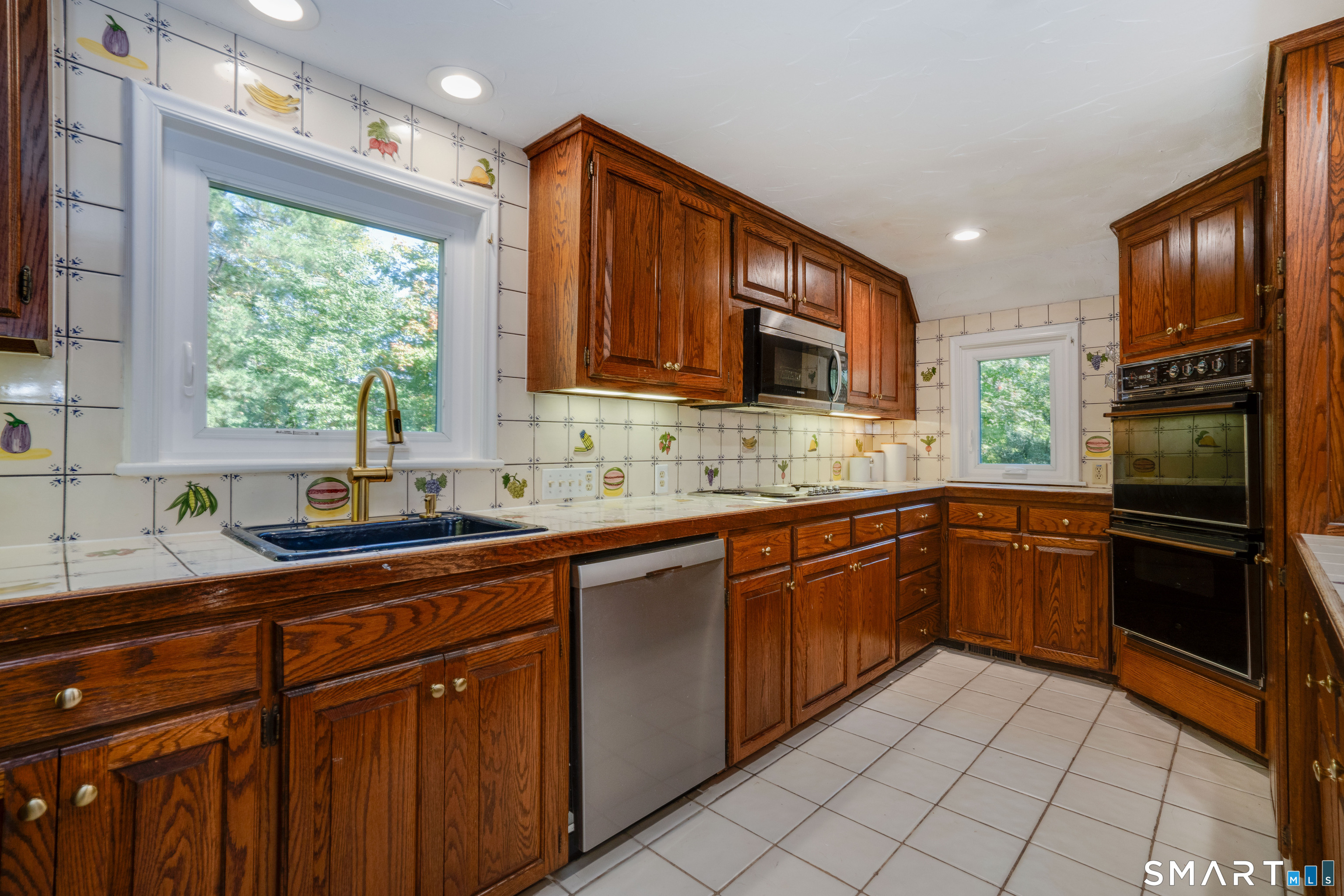 79 Bloomfield Avenue Property Photo 12