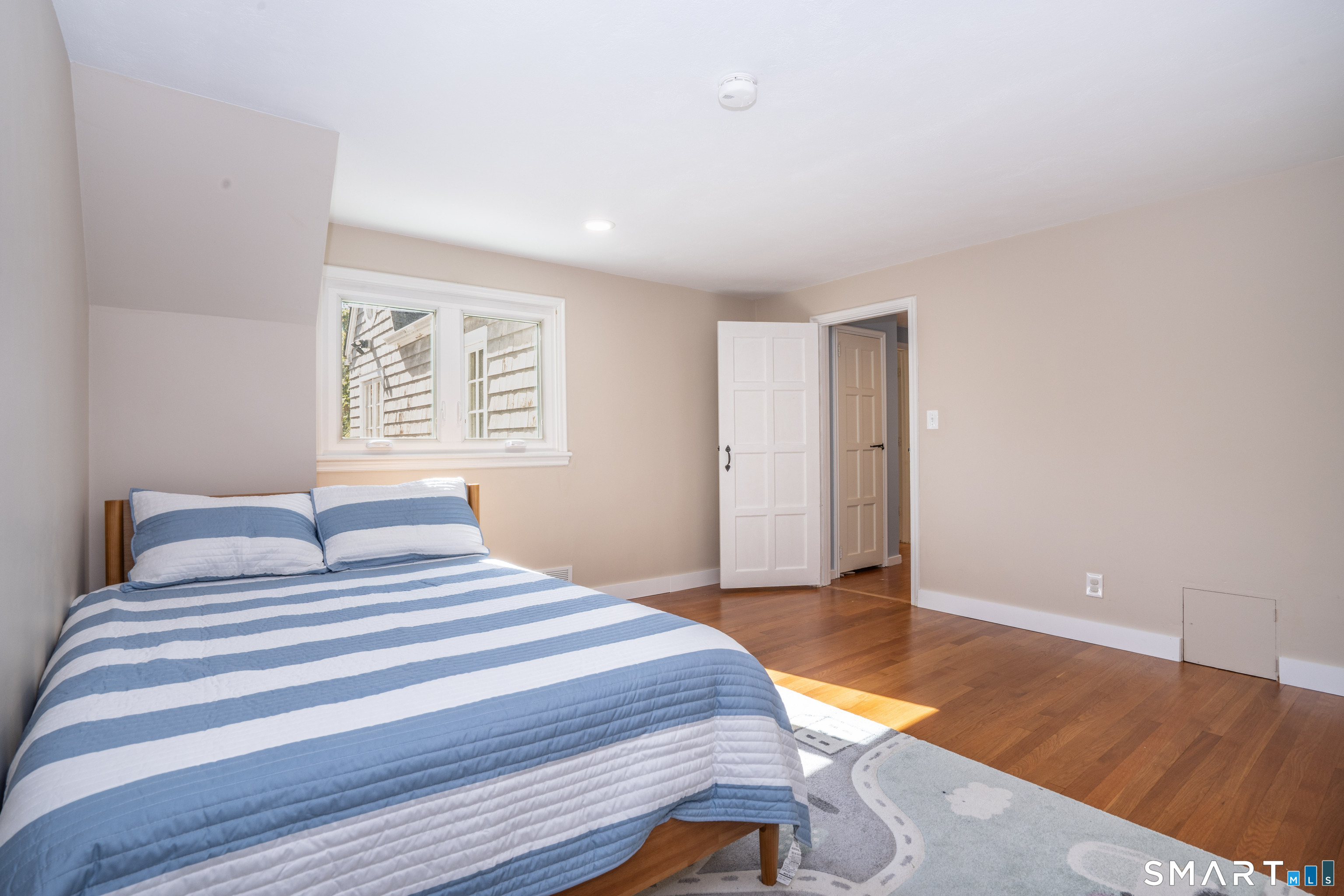 79 Bloomfield Avenue Property Photo 33