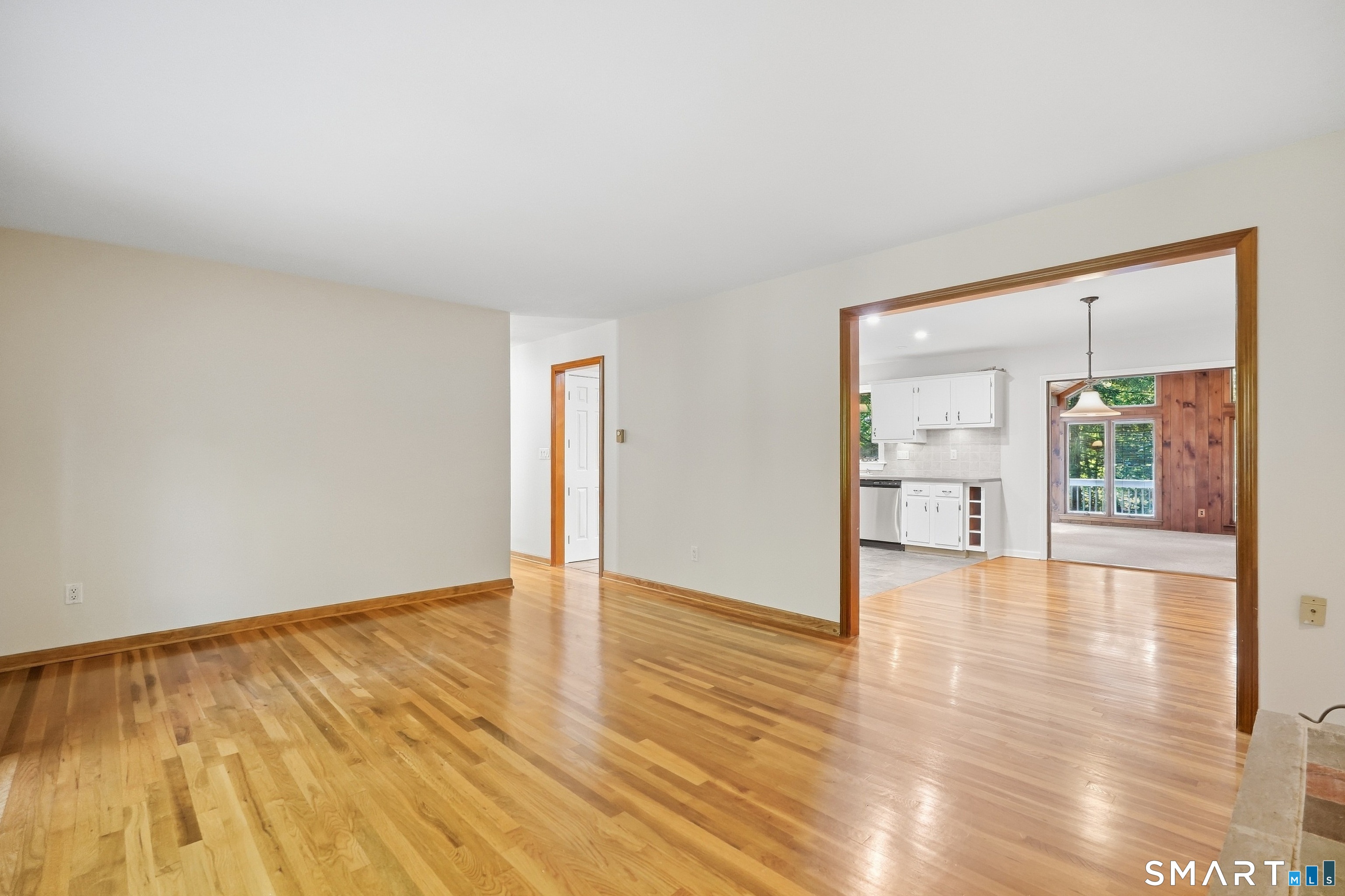 191 Dennison Road Property Photo 4