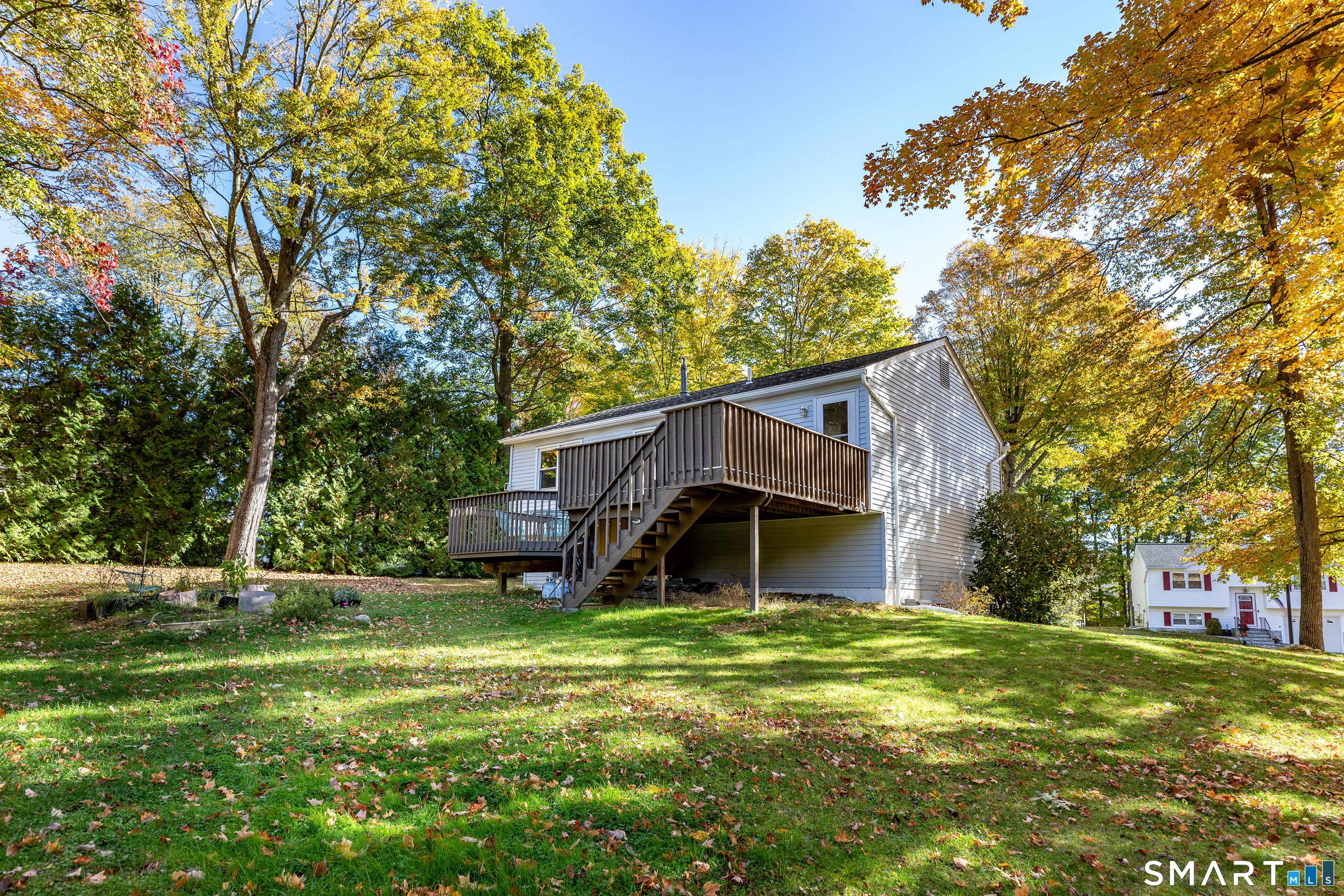 171 Nutmeg Drive Property Photo 23
