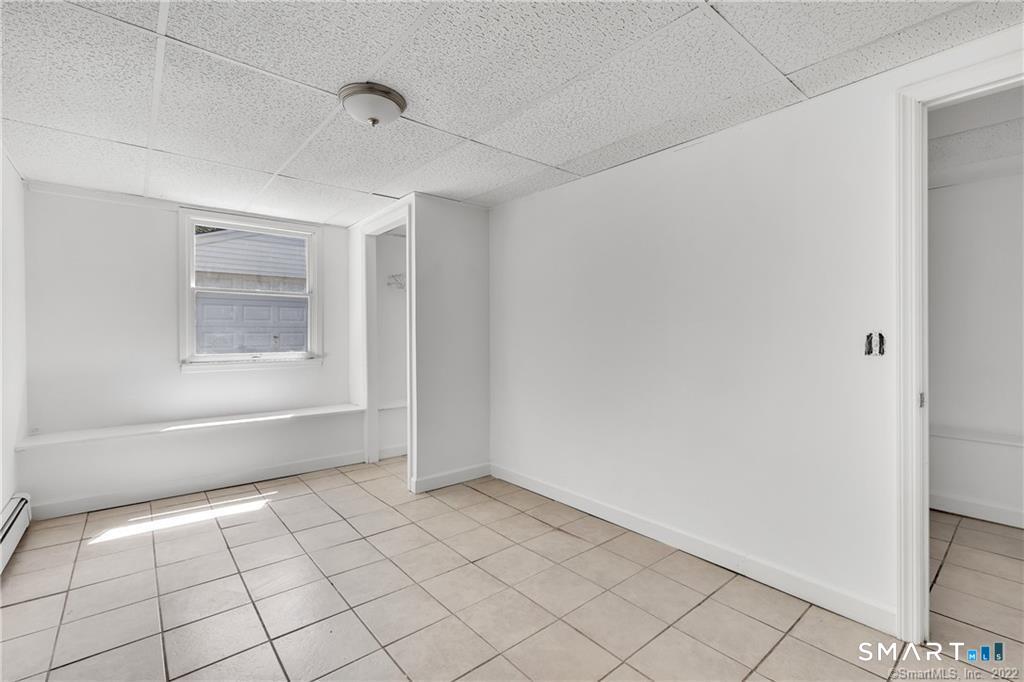 11 Hallmark Place Property Photo 19