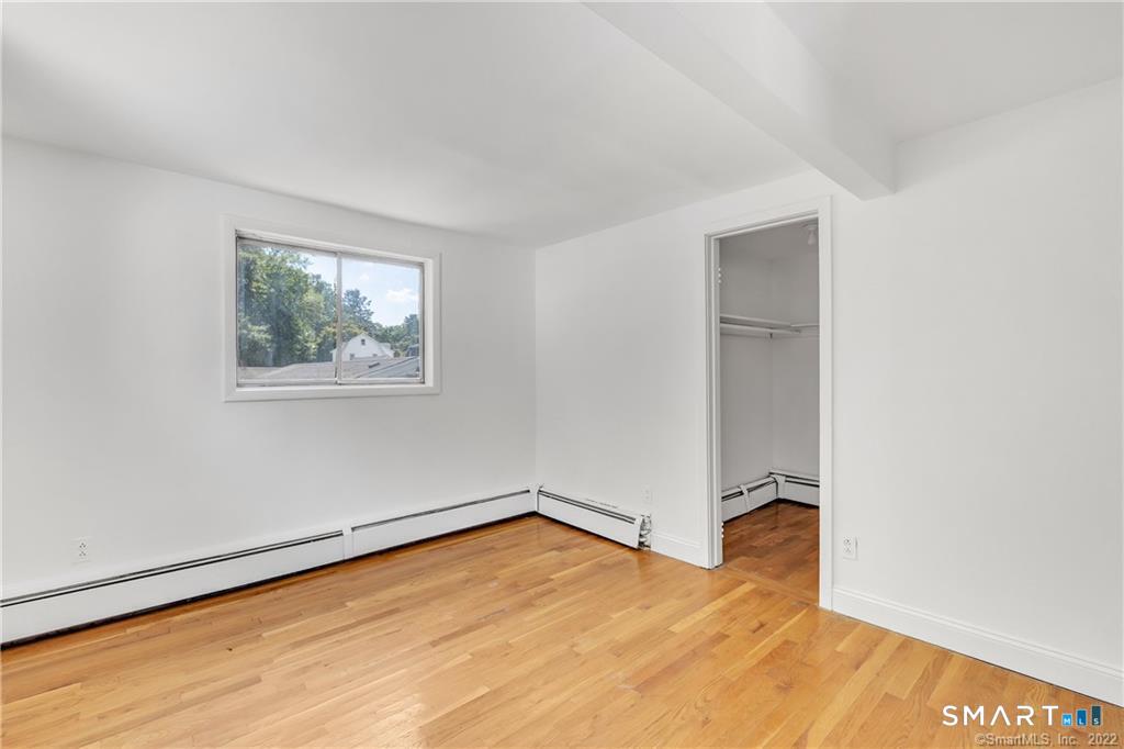 11 Hallmark Place Property Photo 27