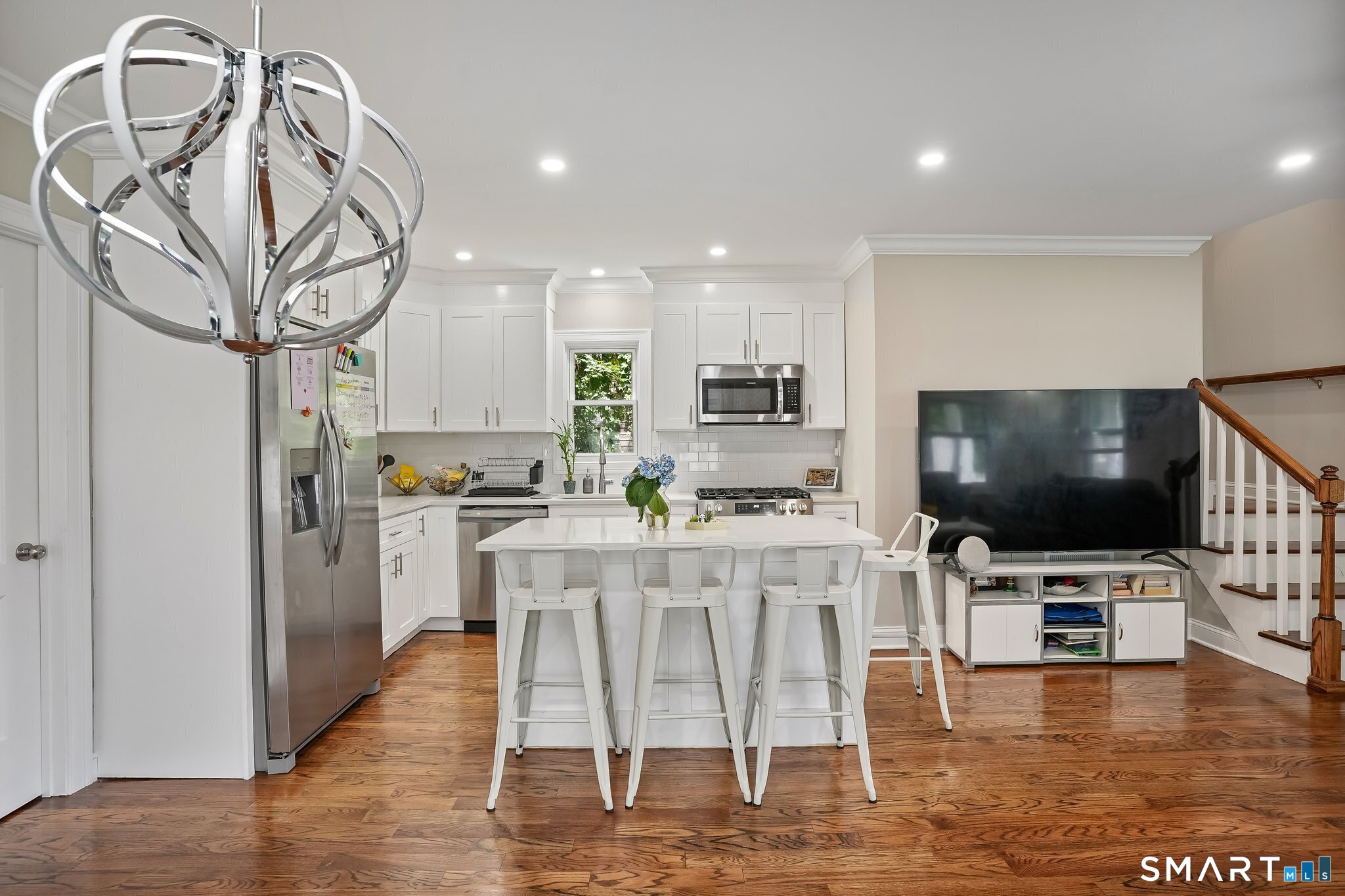 75 Hemlock Street Property Photo 10