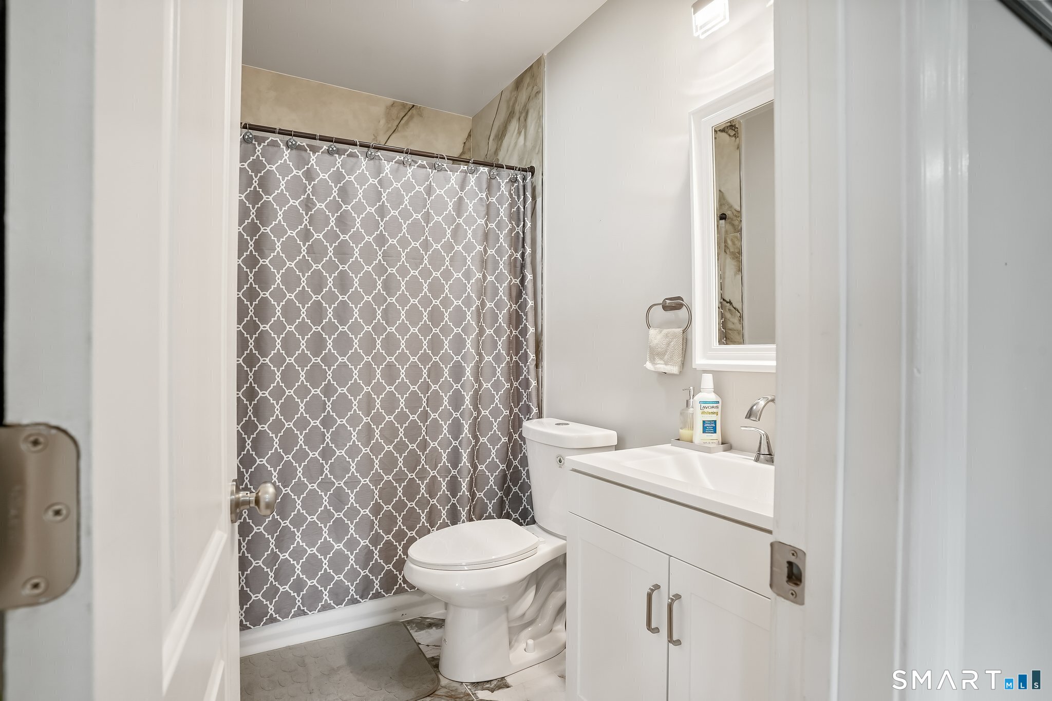 75 Hemlock Street Property Photo 12