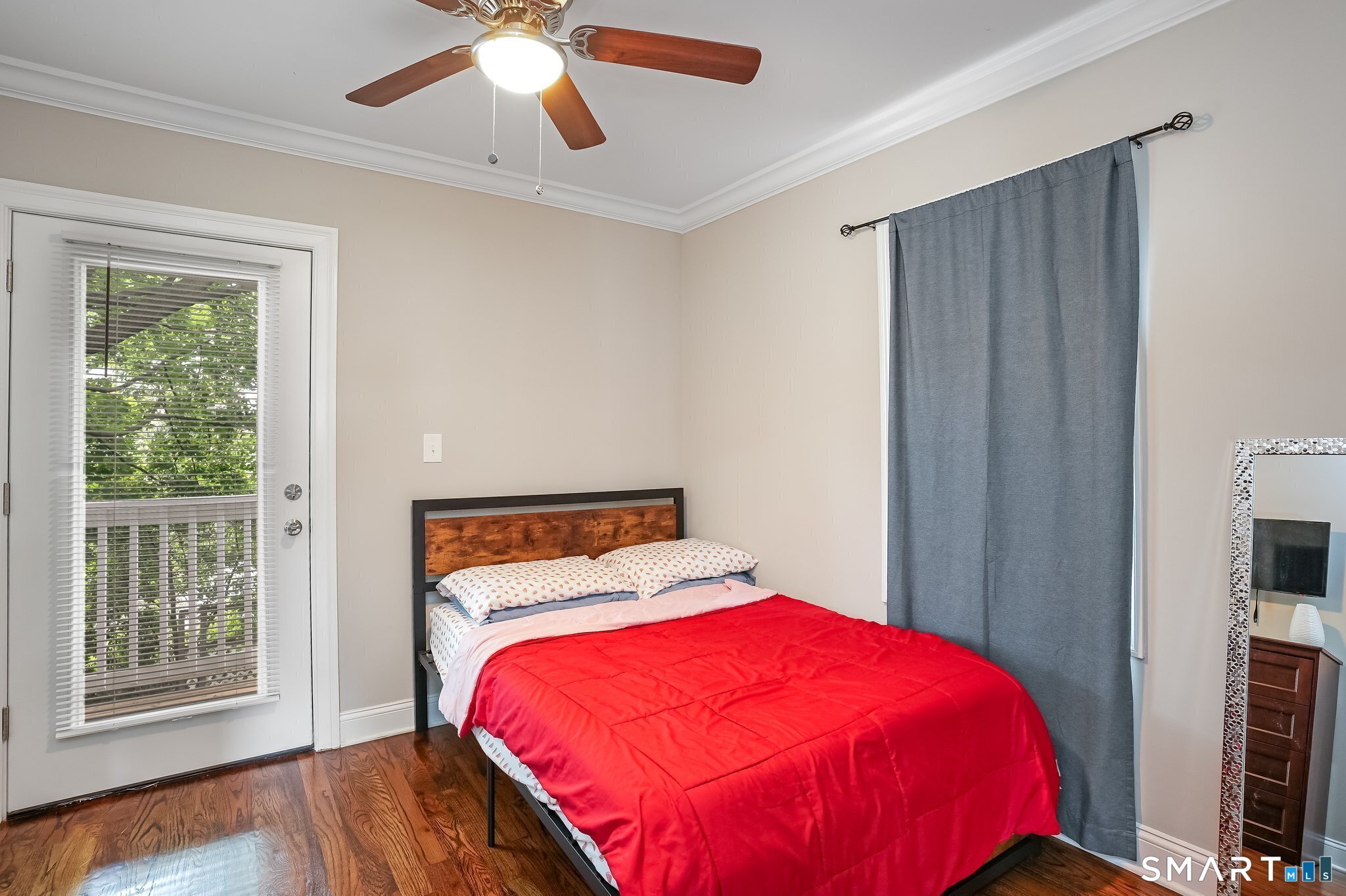 75 Hemlock Street Property Photo 15