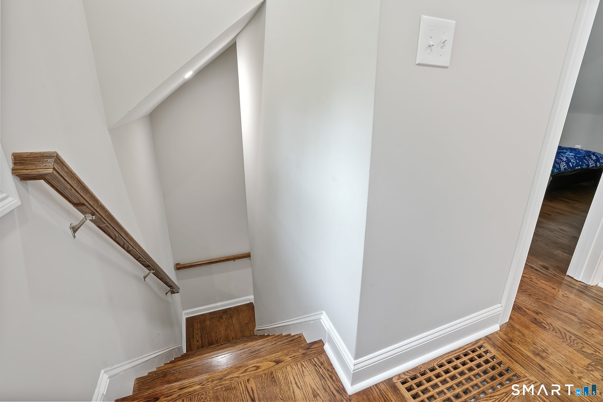 75 Hemlock Street Property Photo 16