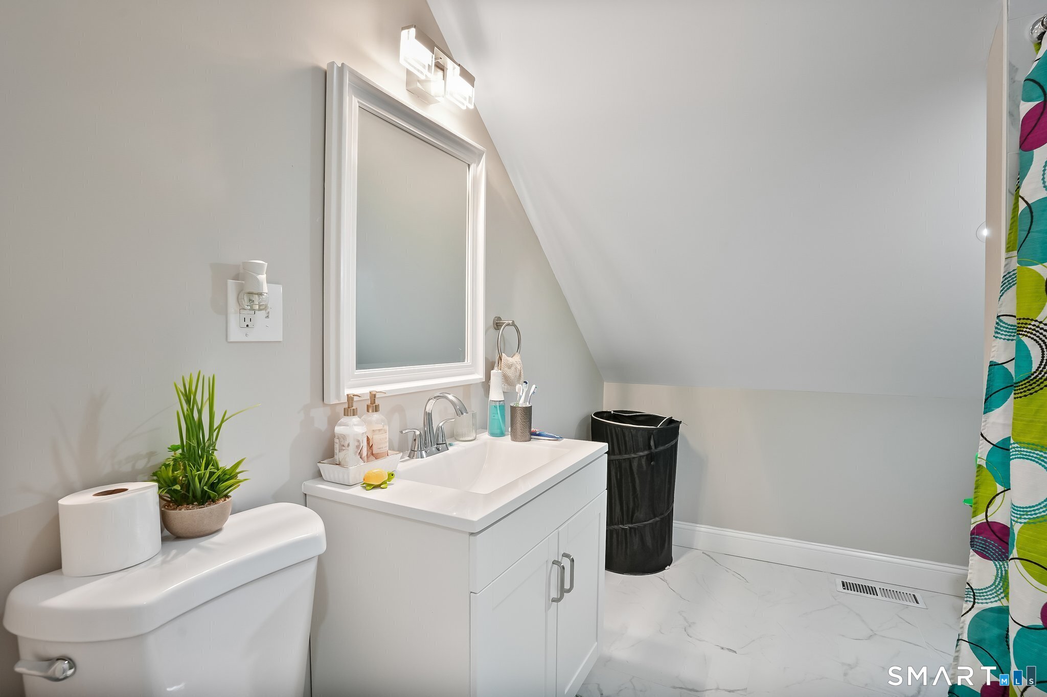 75 Hemlock Street Property Photo 19