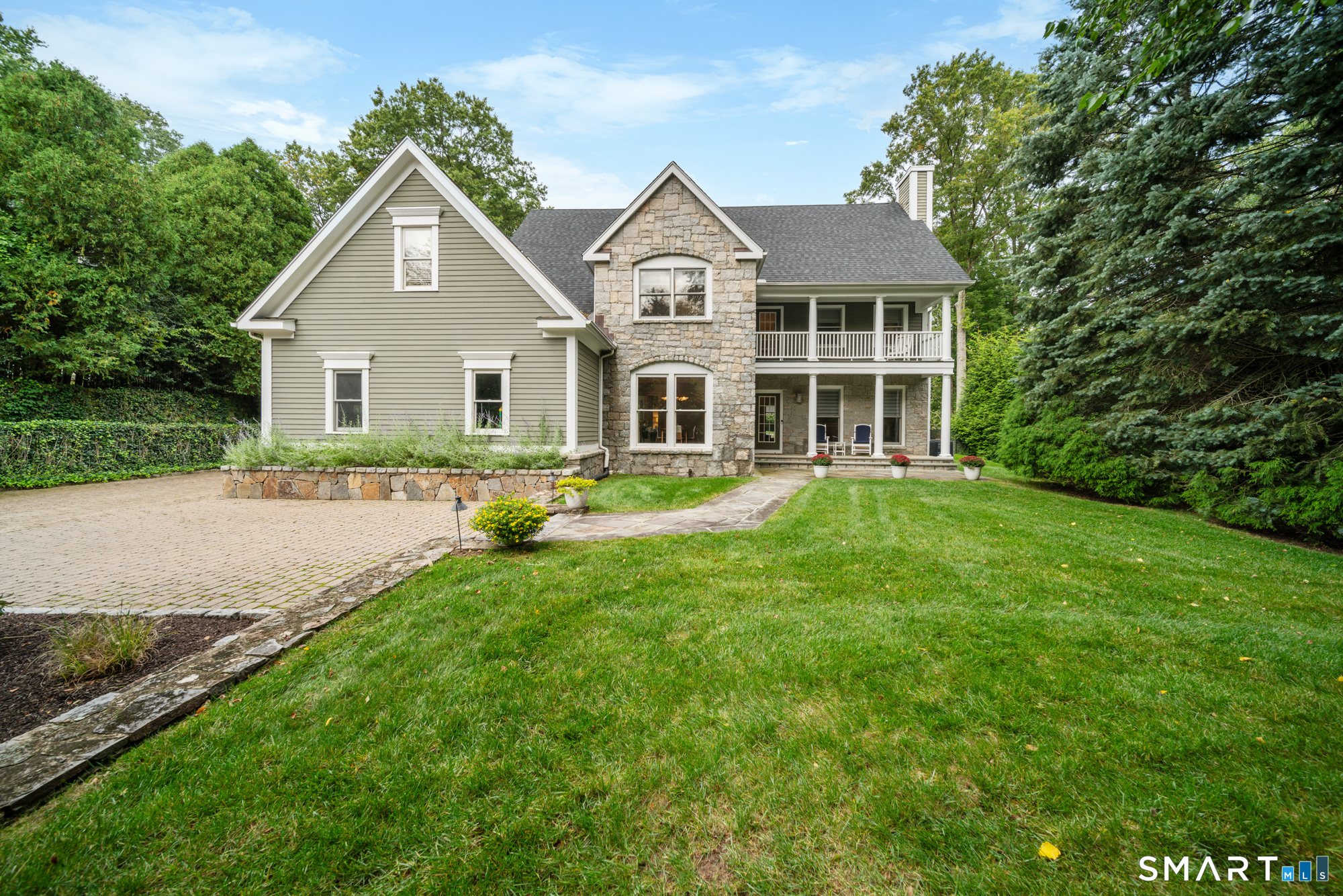 19 Christopher Lane Property Photo 3
