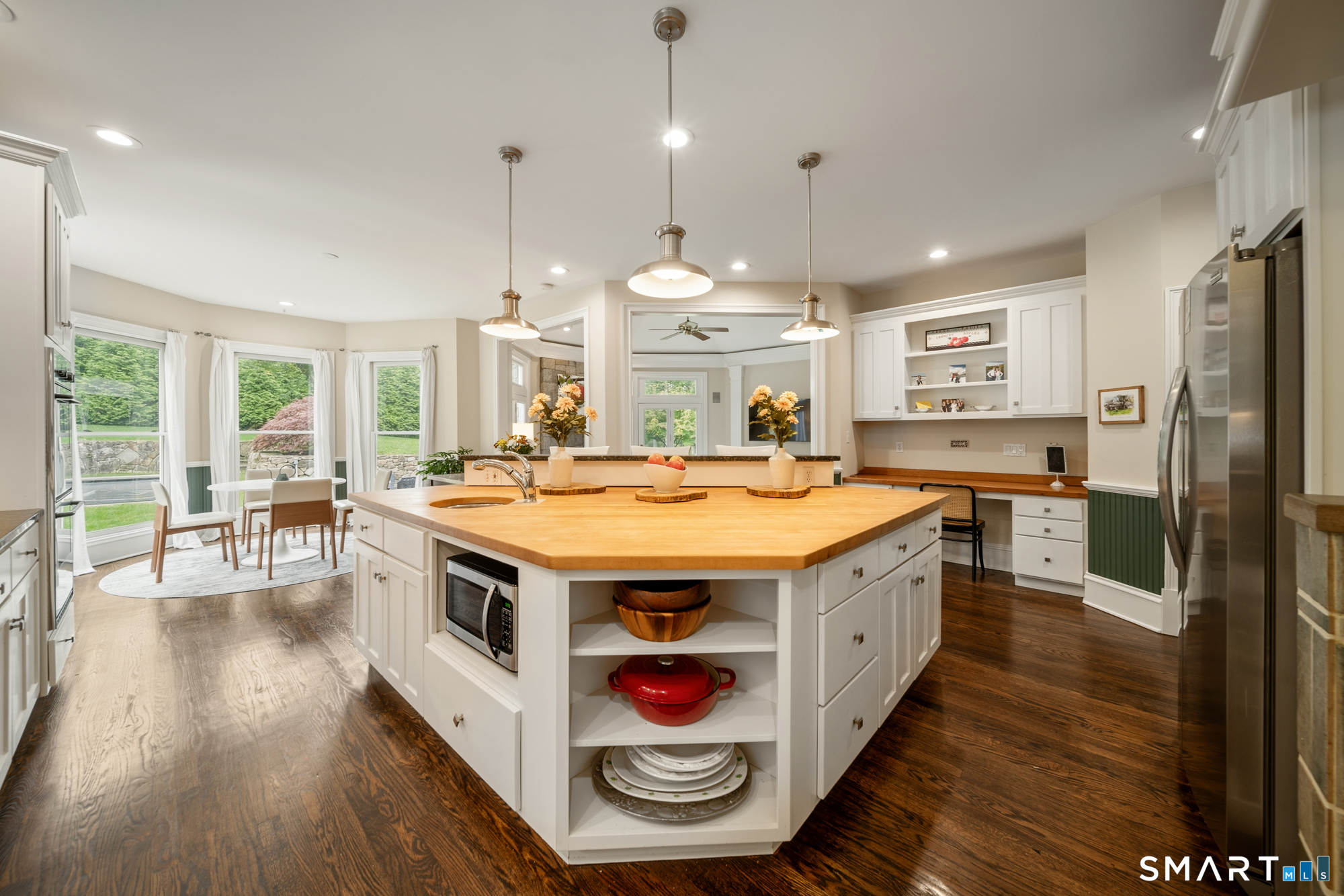 19 Christopher Lane Property Photo 13