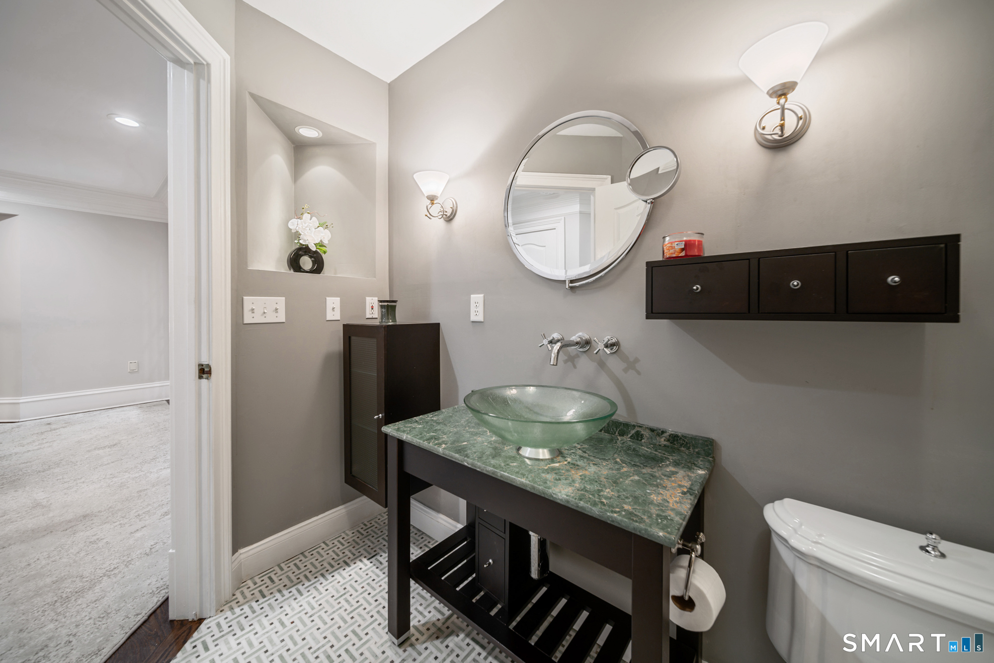 19 Christopher Lane Property Photo 21