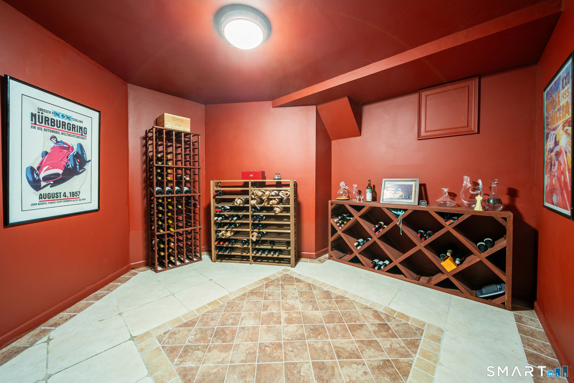 19 Christopher Lane Property Photo 29