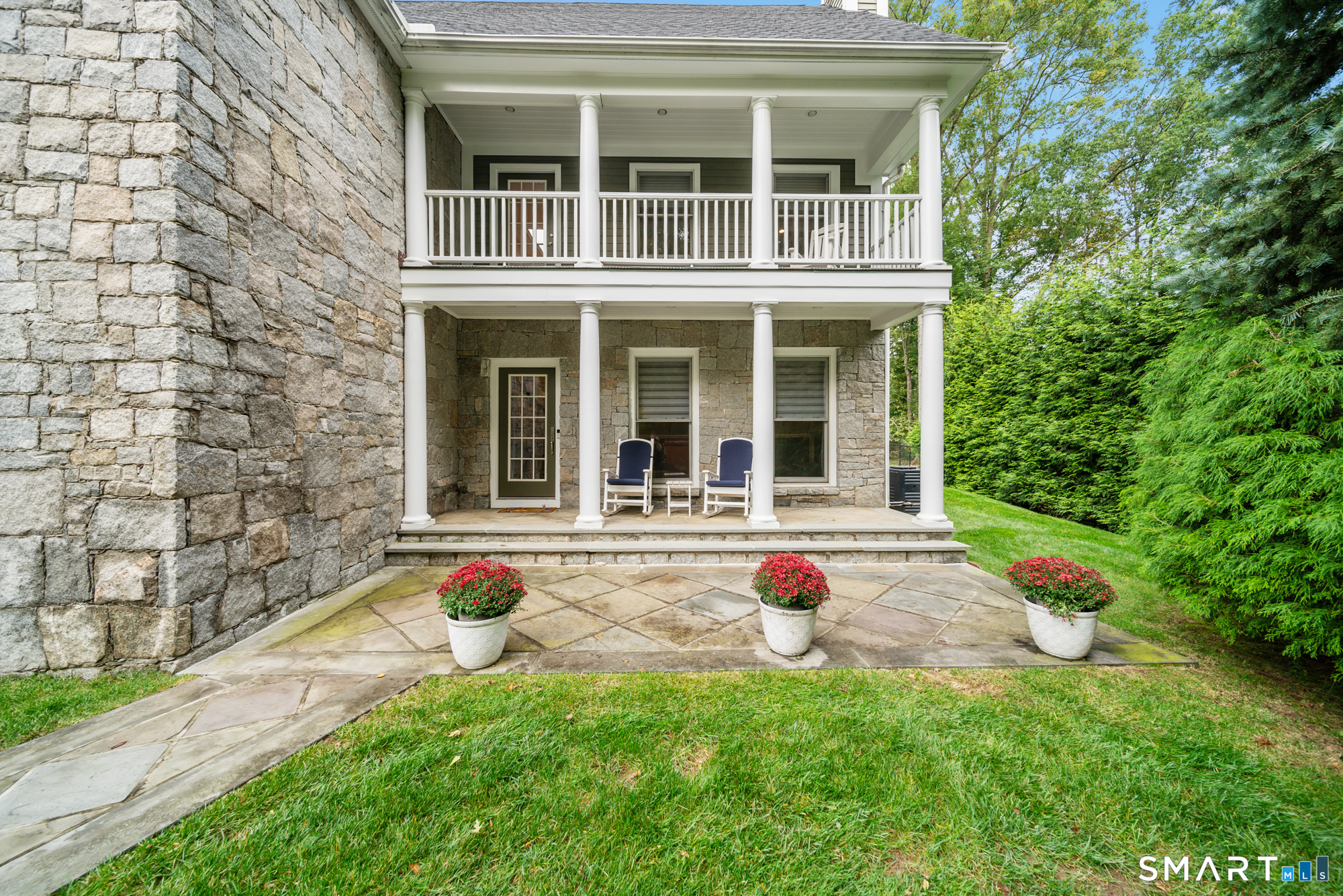 19 Christopher Lane Property Photo 30