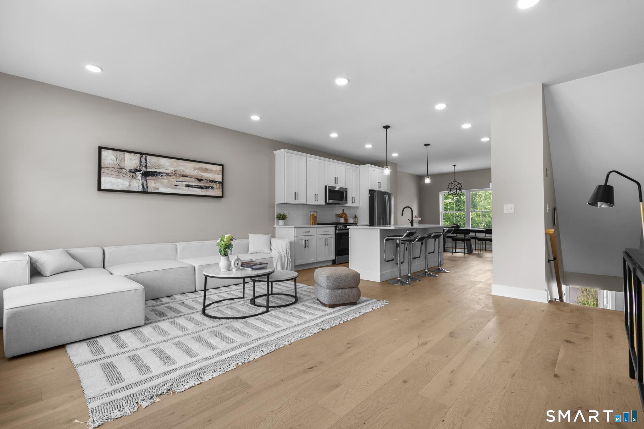 61 West 15 Street Property Photo 7