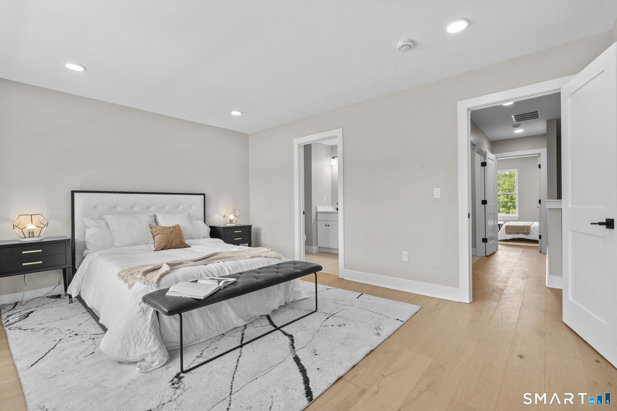 61 West 15 Street Property Photo 24