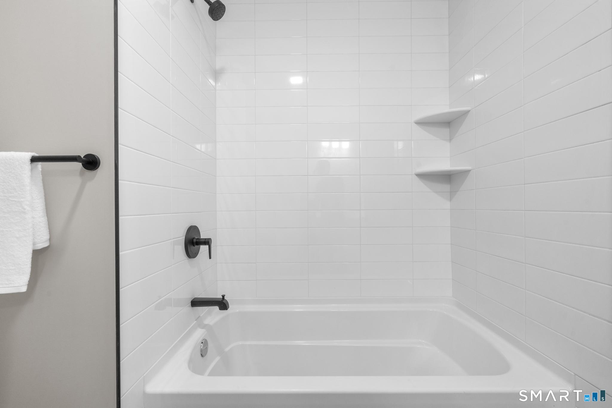 61 West 15 Street Property Photo 36