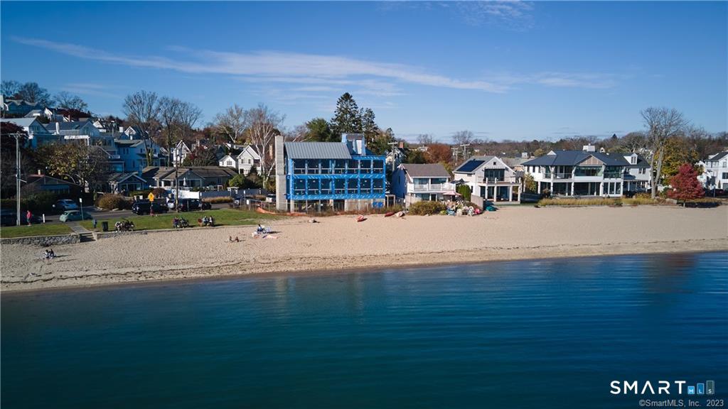 233 Hillspoint Road Property Photo 2