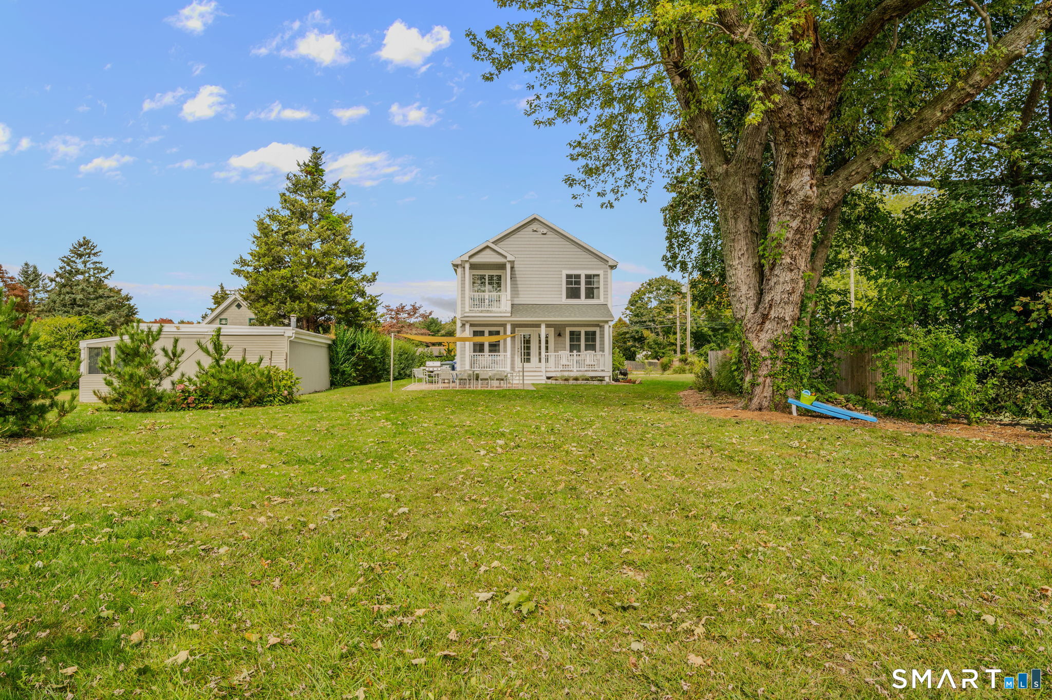 908 Stonington Road Property Photo 35