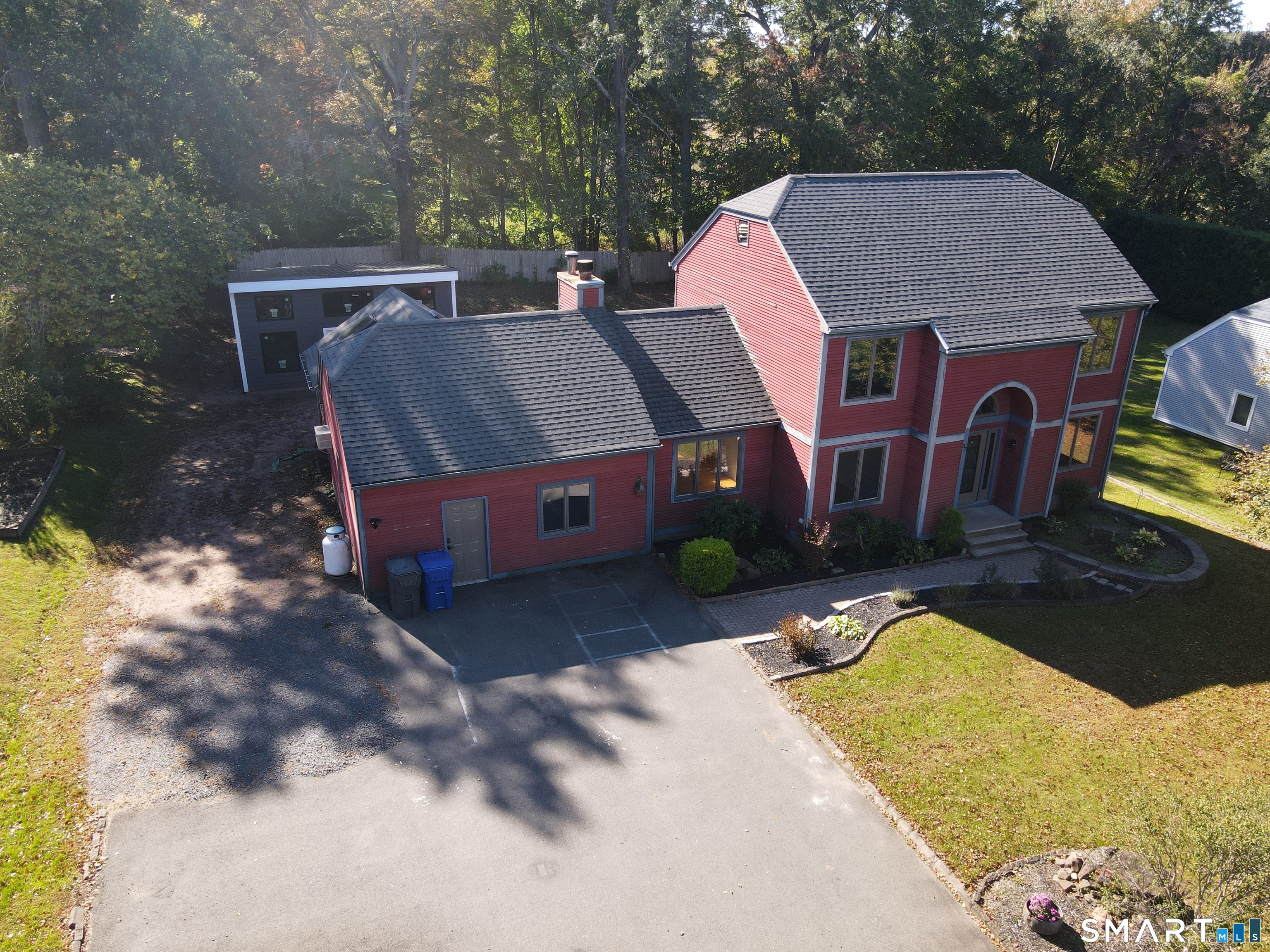 37 Valley Drive Property Photo 2