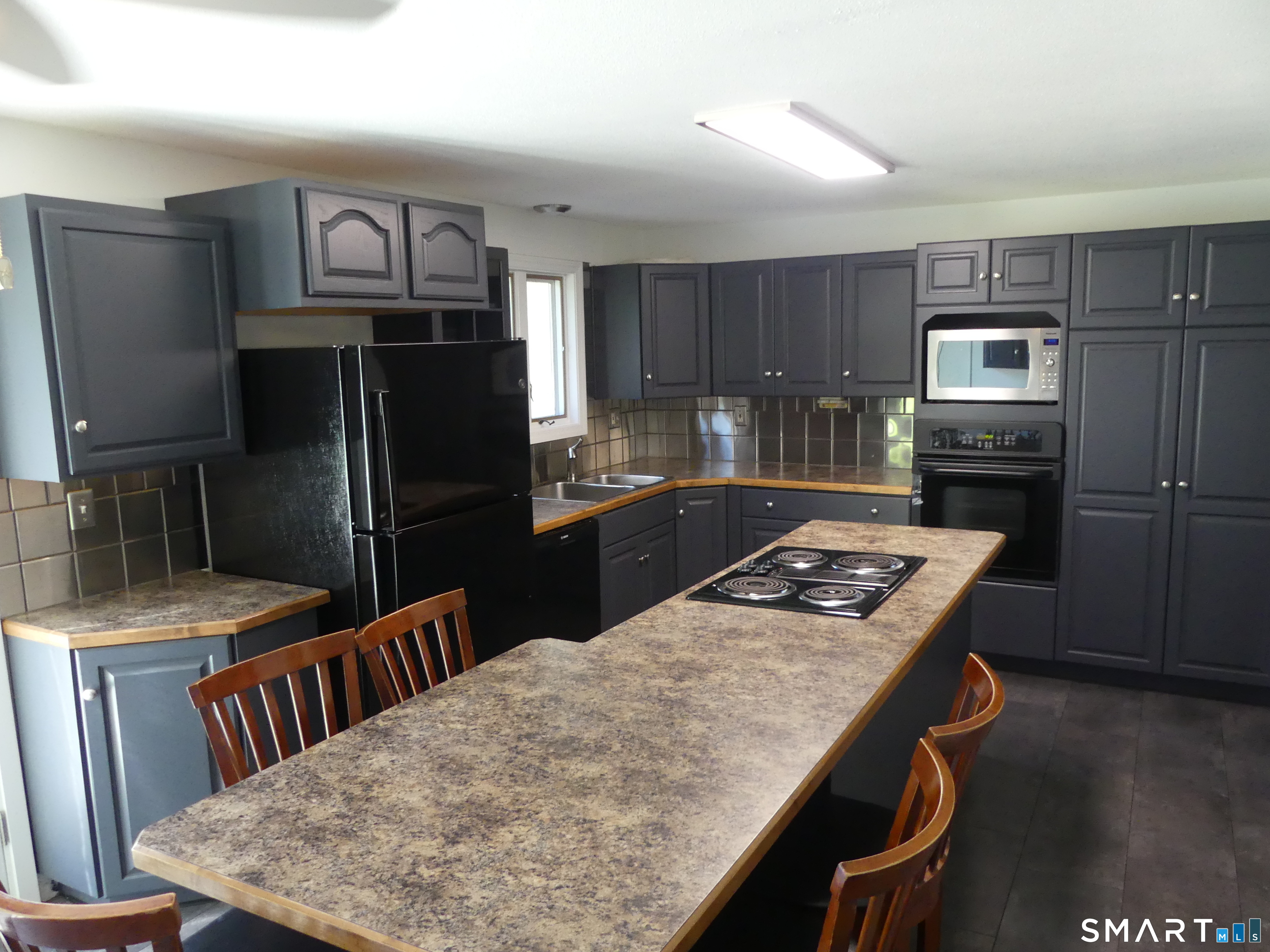 49 Bluebird Lane Property Photo 5