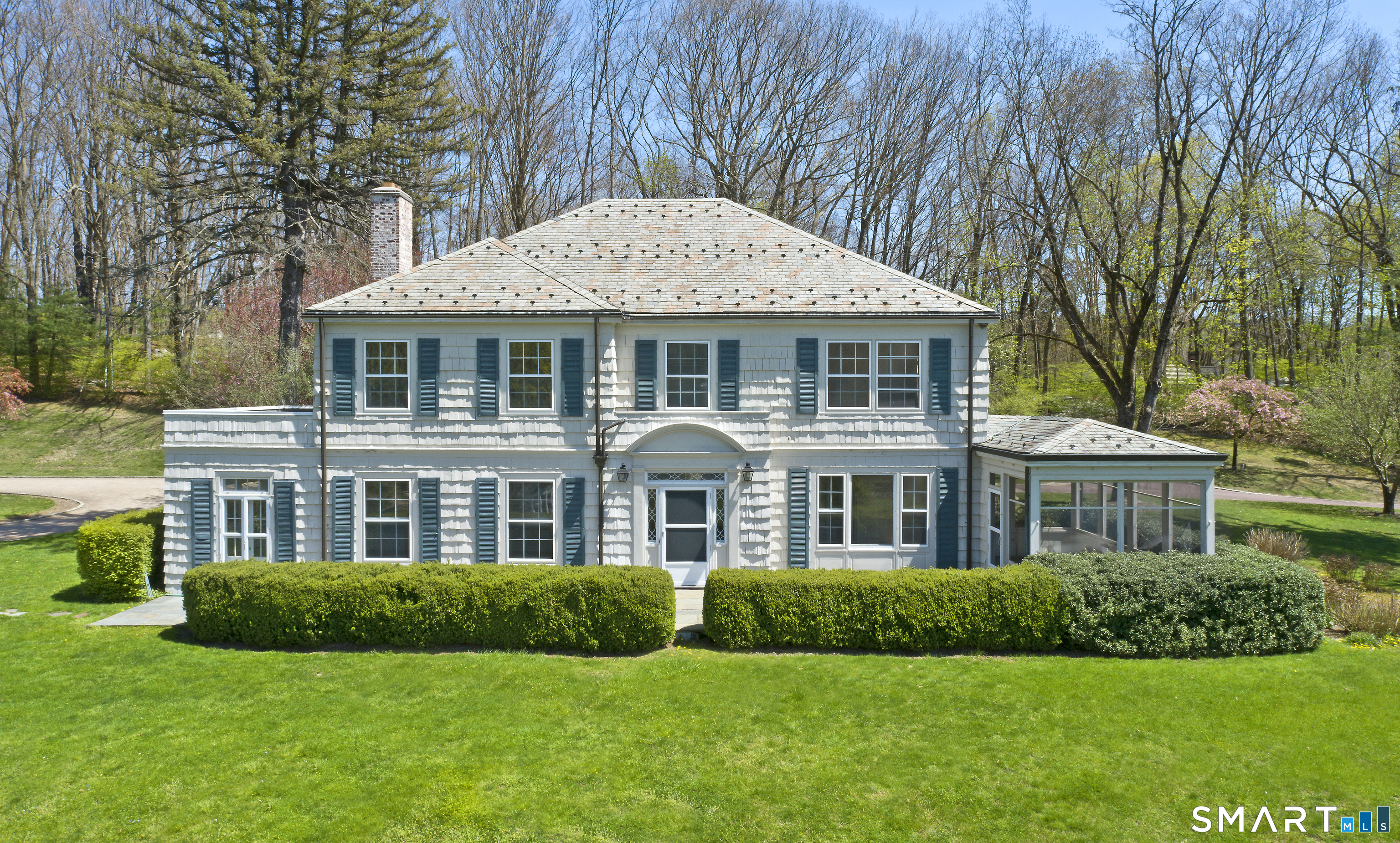 9 Sherwood Avenue Property Photo 1