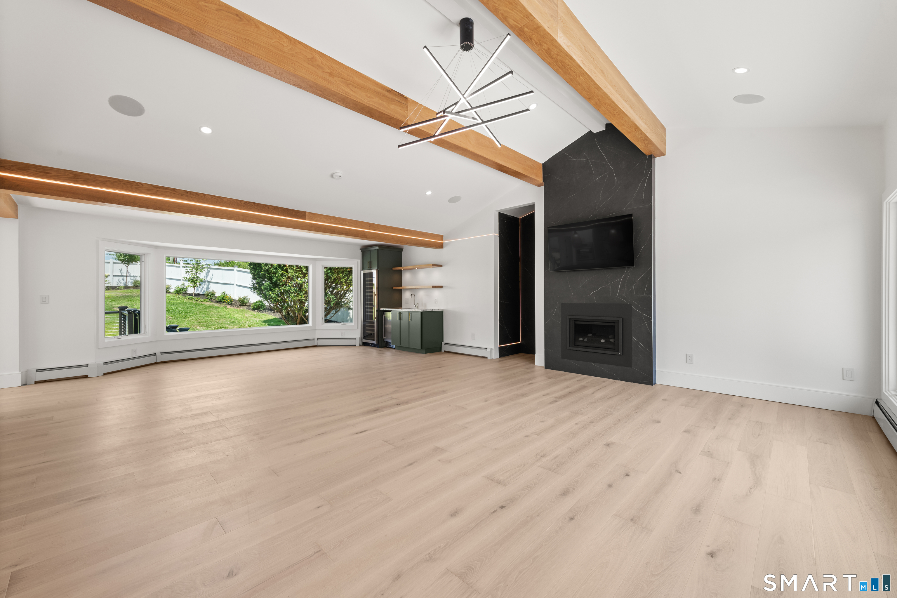 2 Drumlin Road Property Photo 6