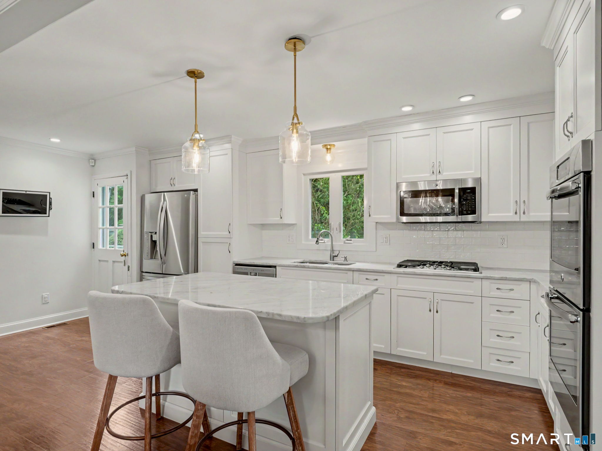 218 Stamford Avenue Property Photo 4