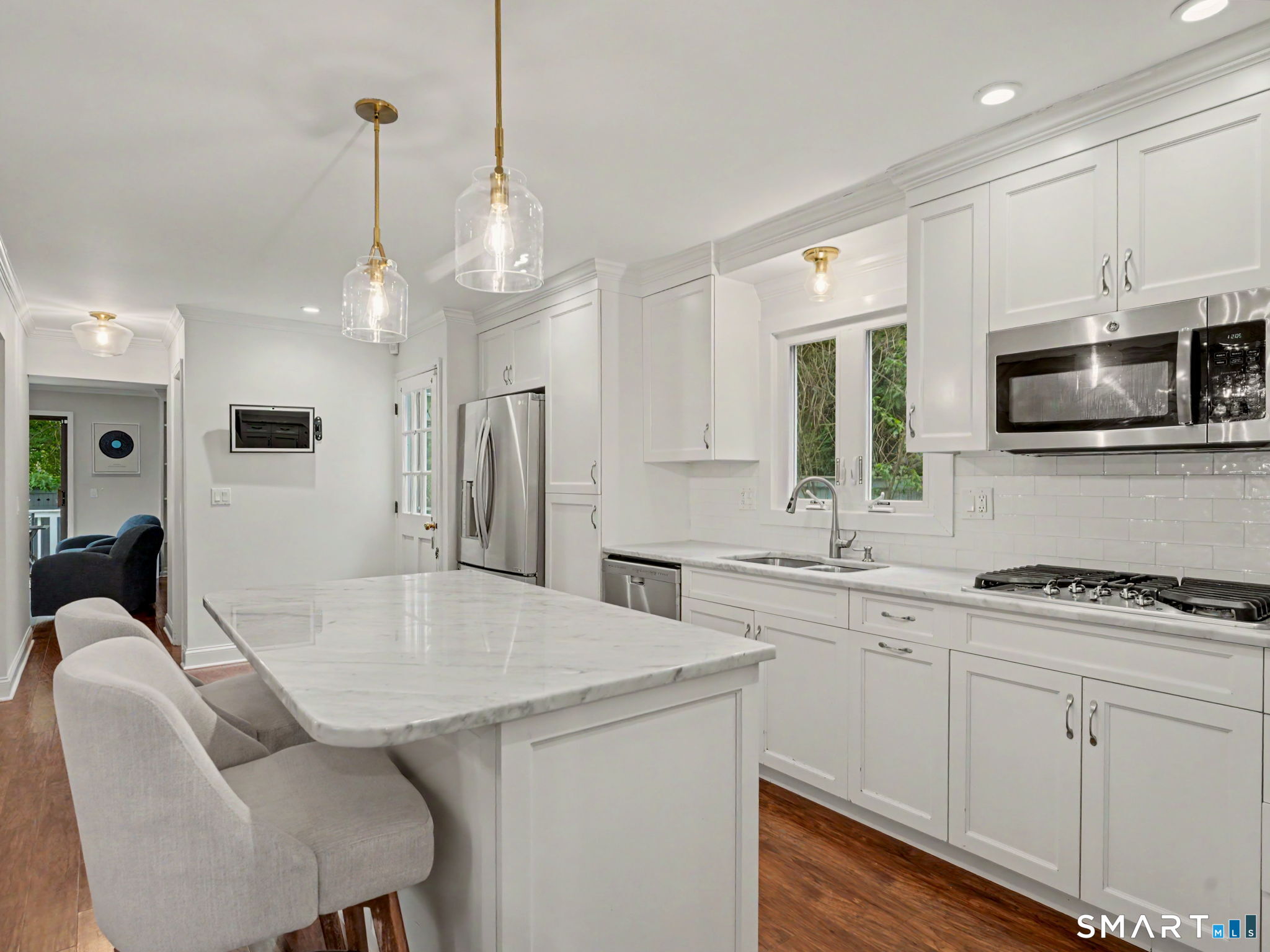 218 Stamford Avenue Property Photo 6