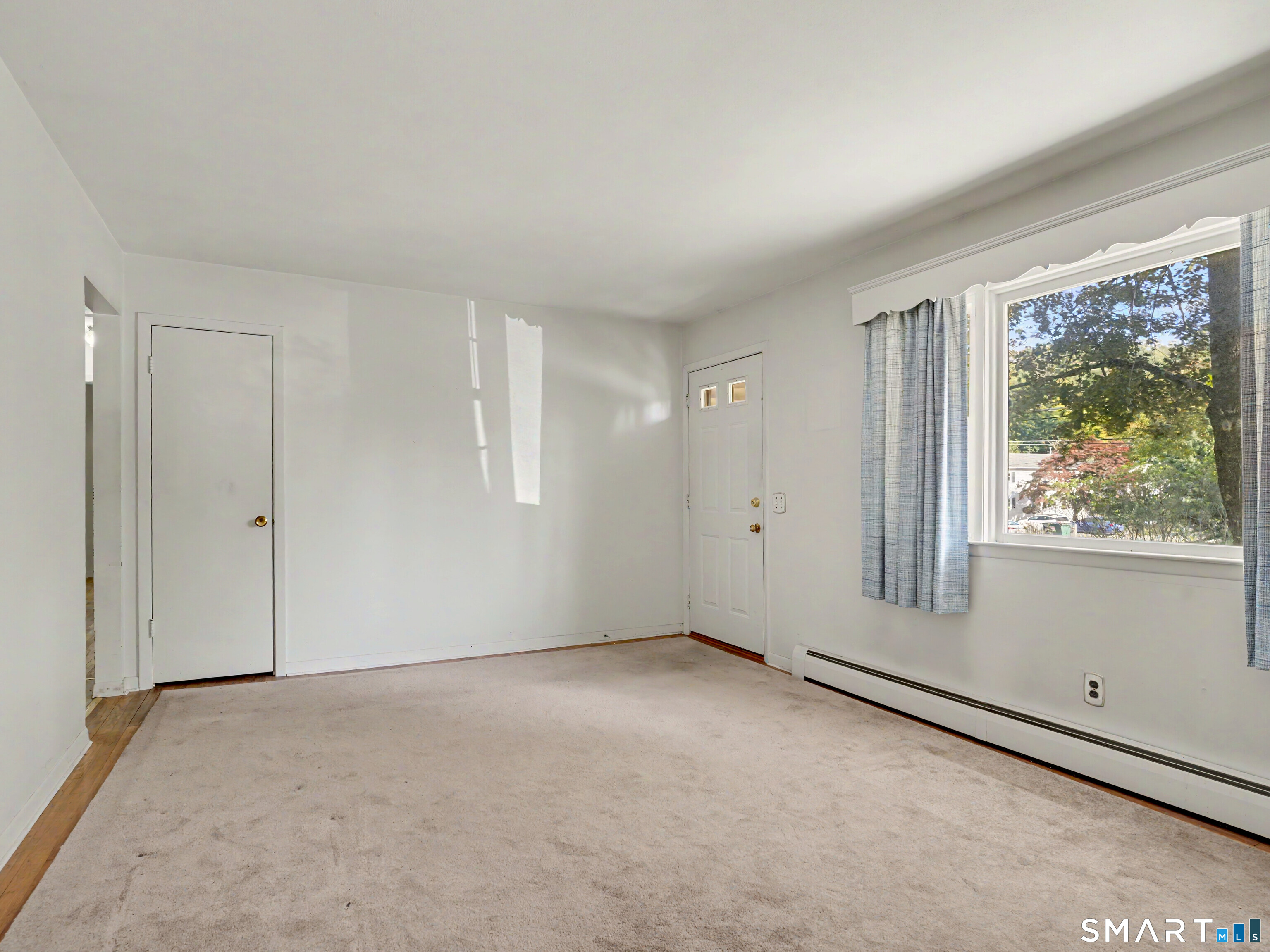 2 Almar Drive Property Photo 9