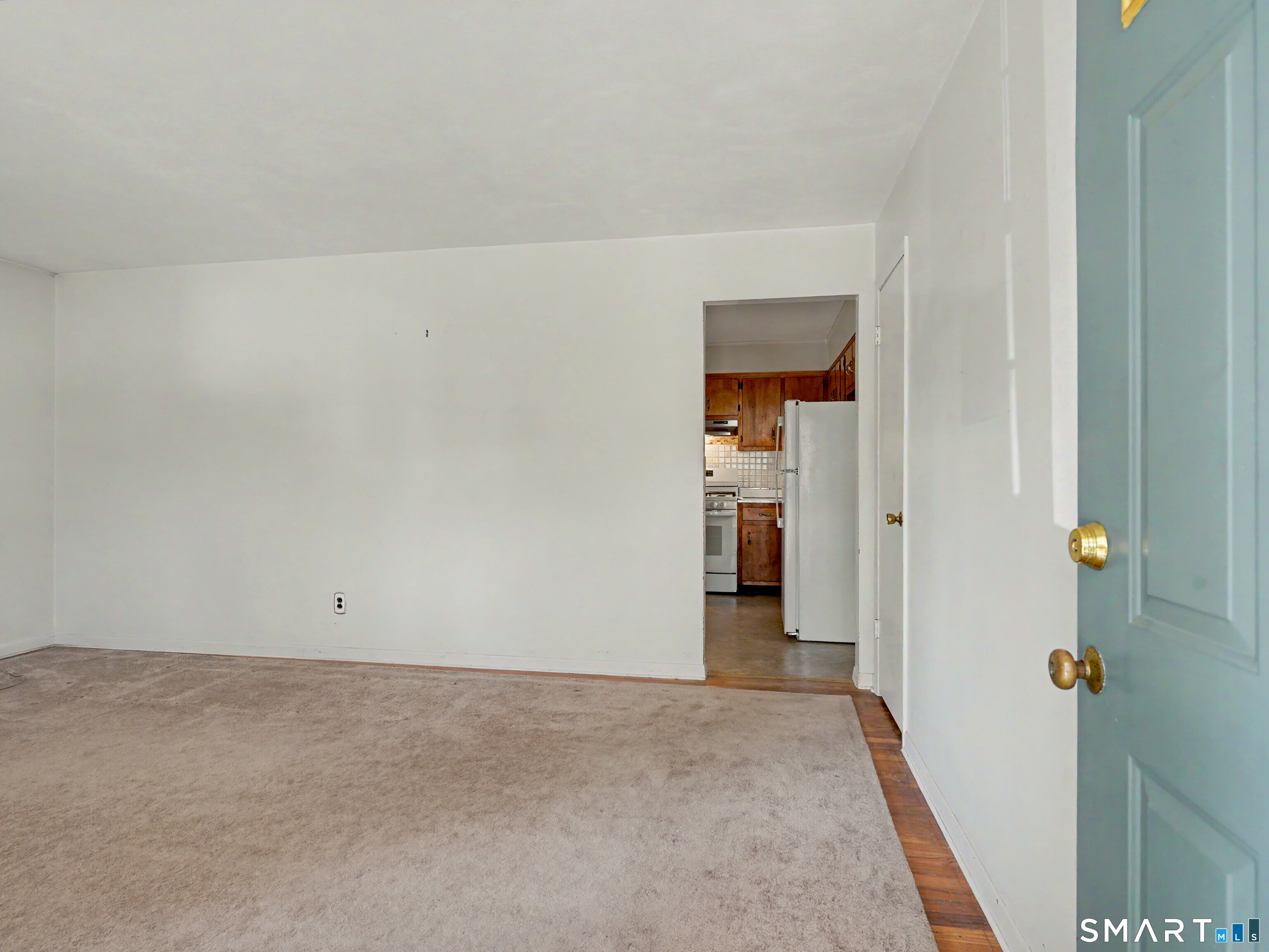 2 Almar Drive Property Photo 10