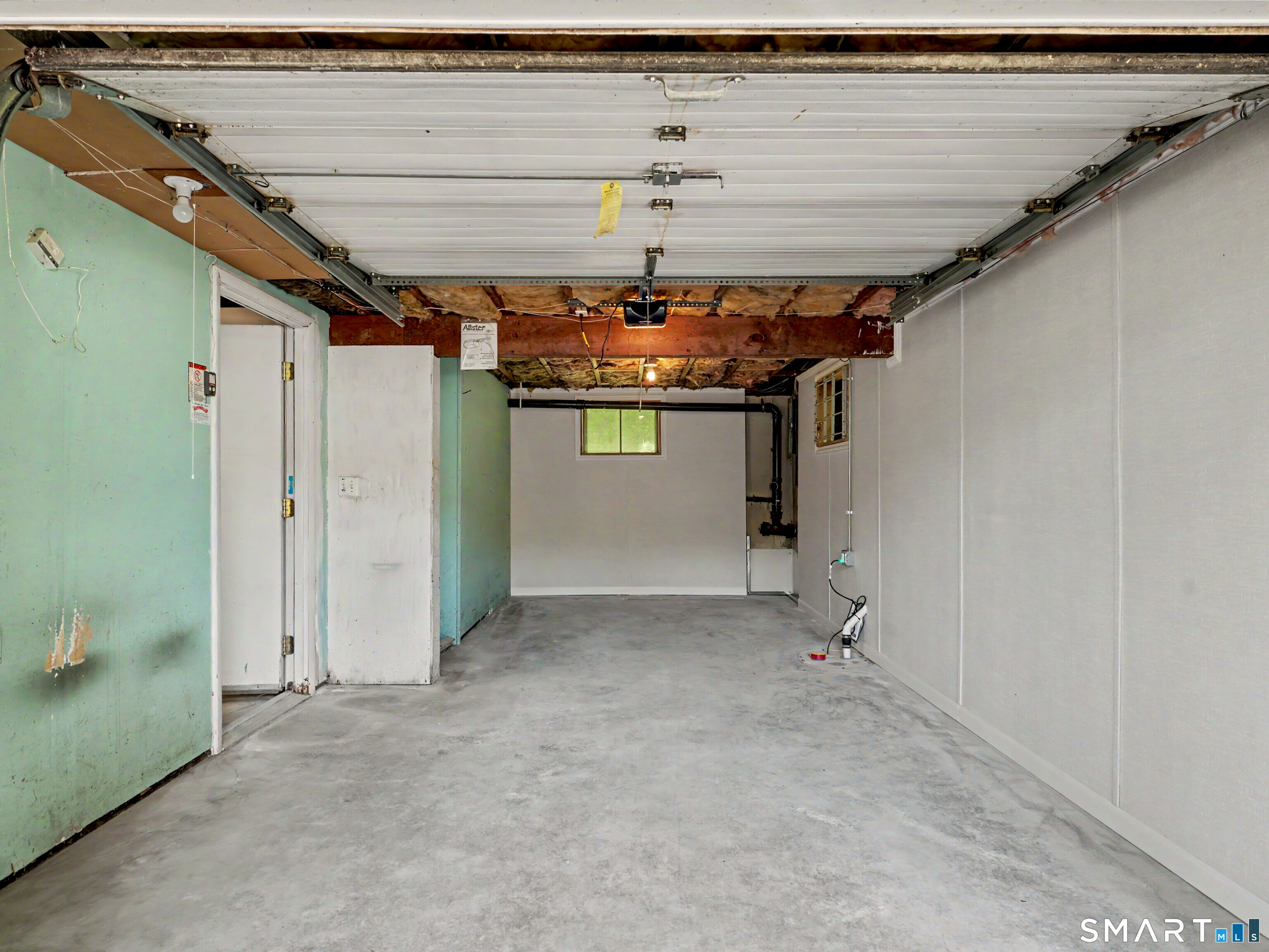 2 Almar Drive Property Photo 22