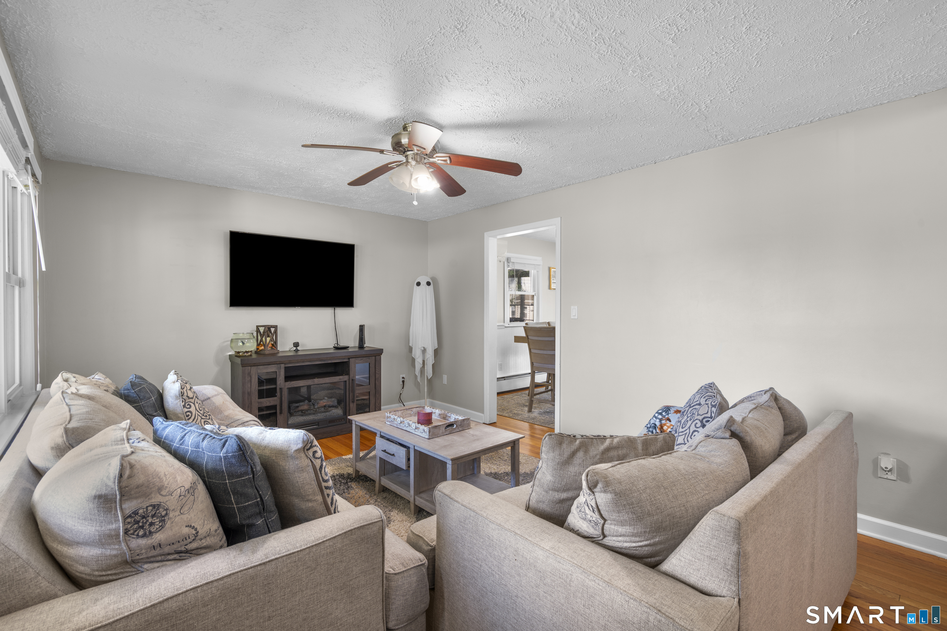 142 Cambridge Street Property Photo 5