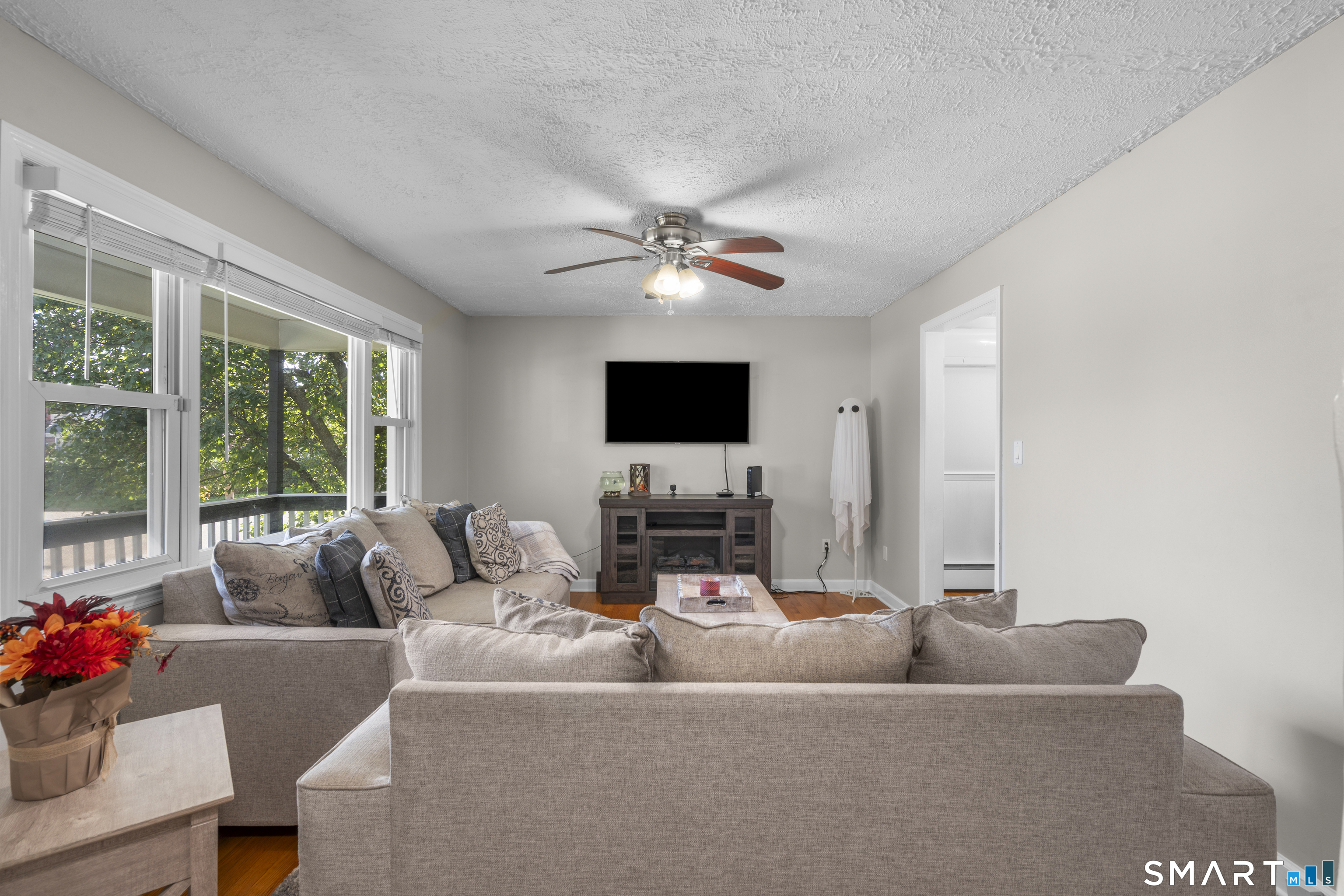 142 Cambridge Street Property Photo 6