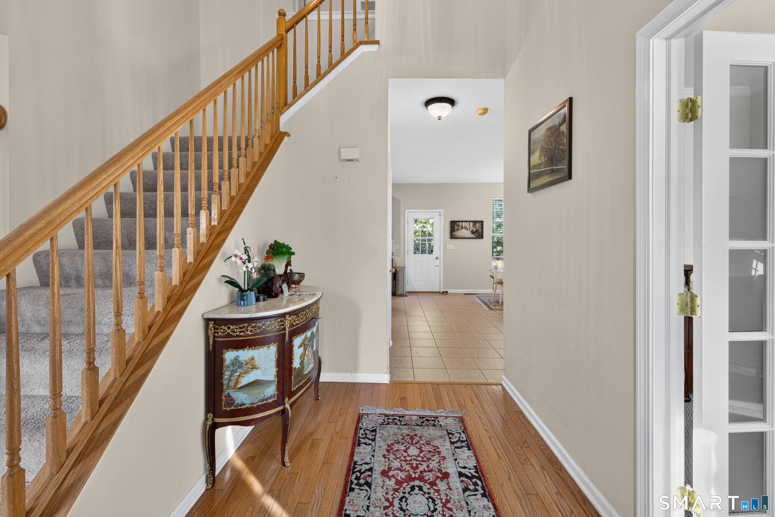 25 Auburn Way Property Photo 14