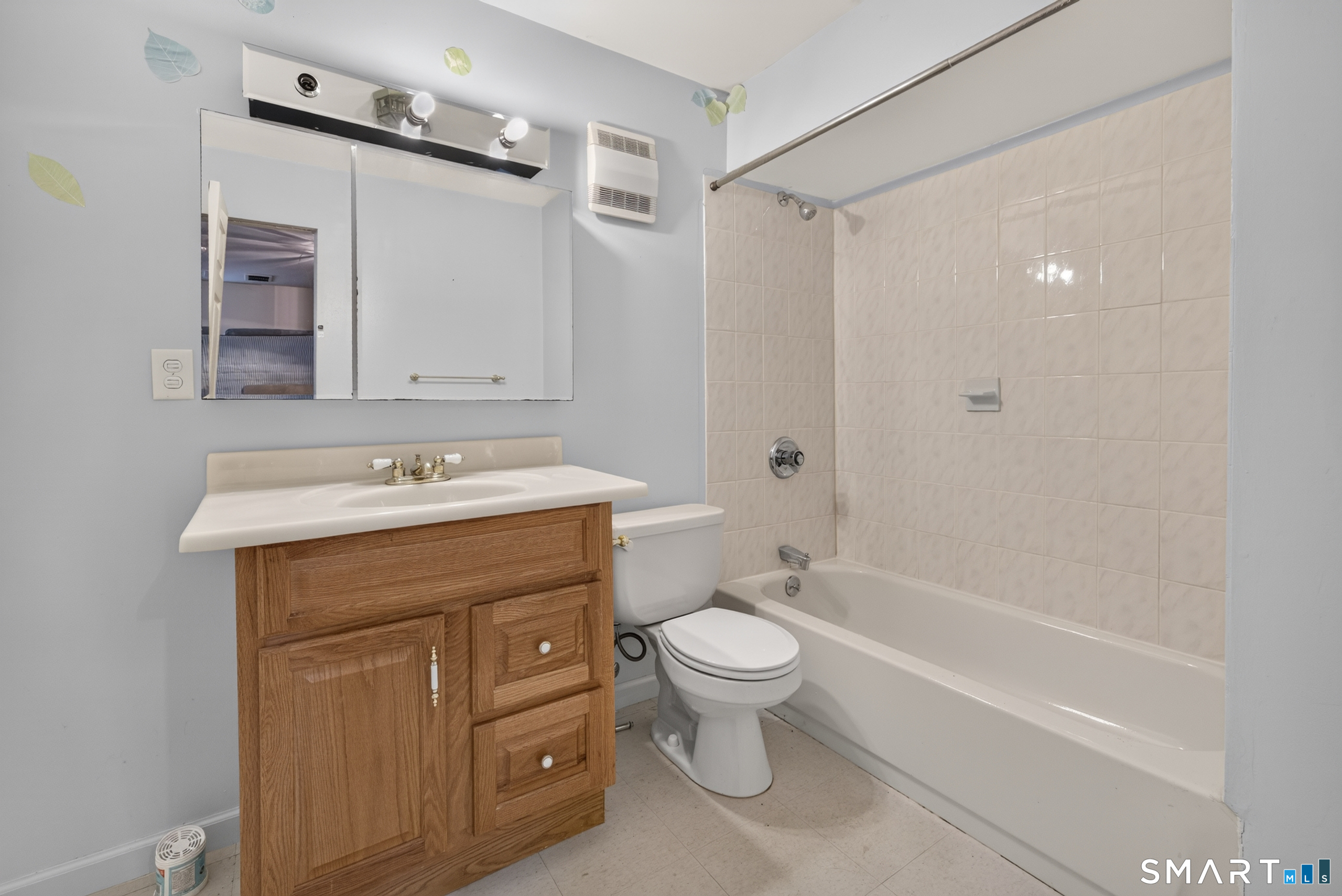 25 Auburn Way Property Photo 25