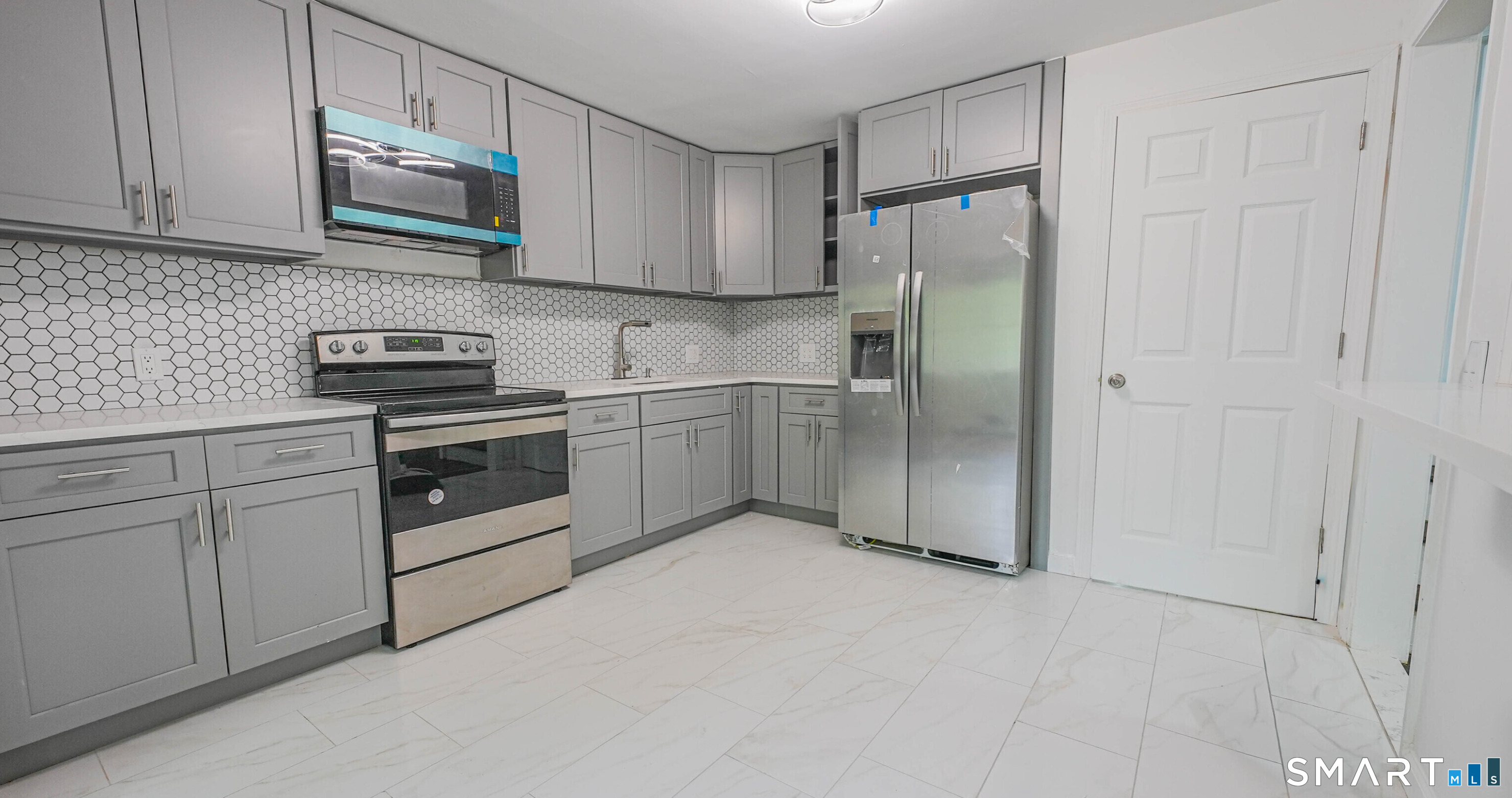 24 Sunfield Circle Property Photo 5