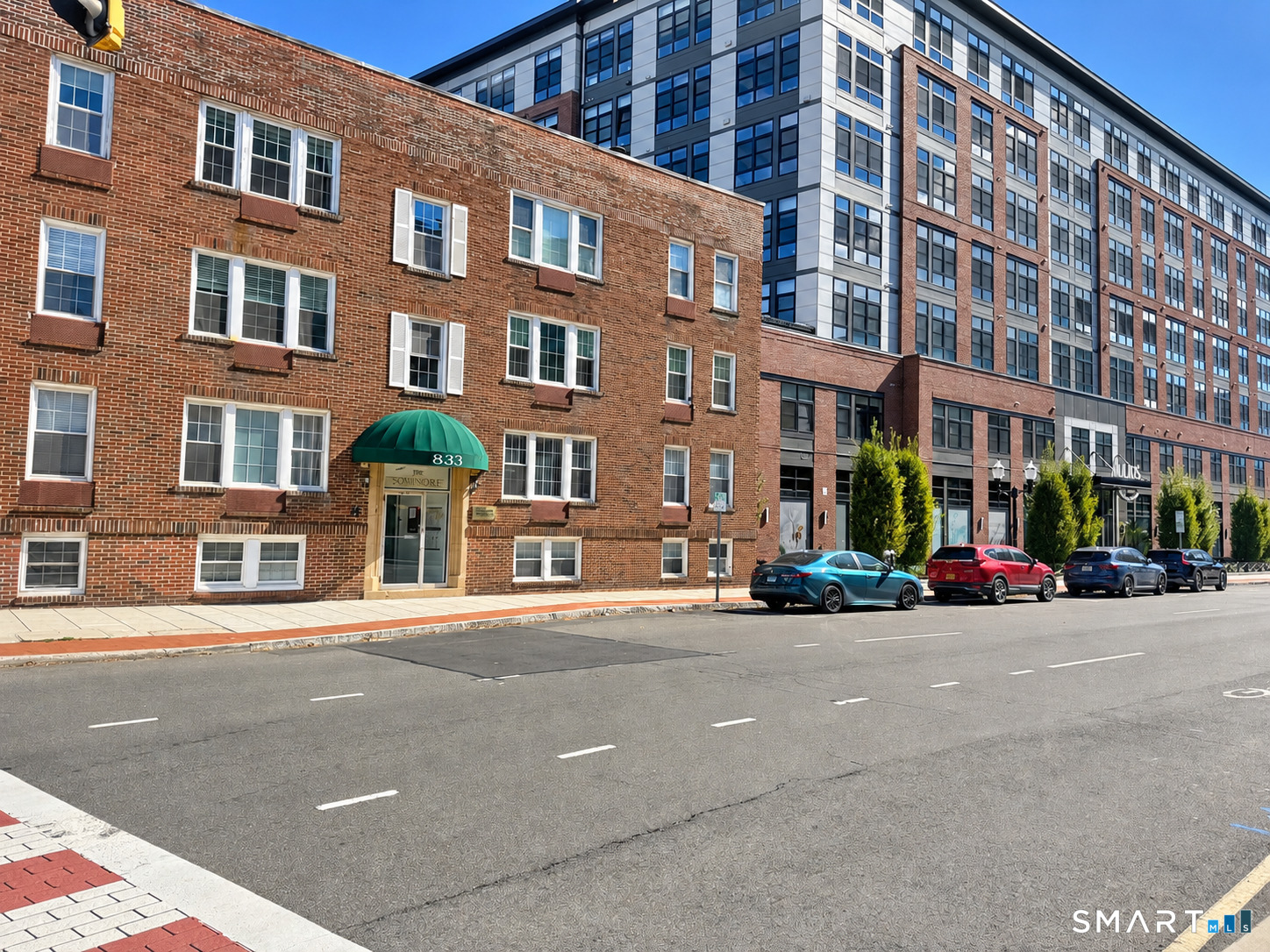 833 Summer 3B Street Property Photo 1