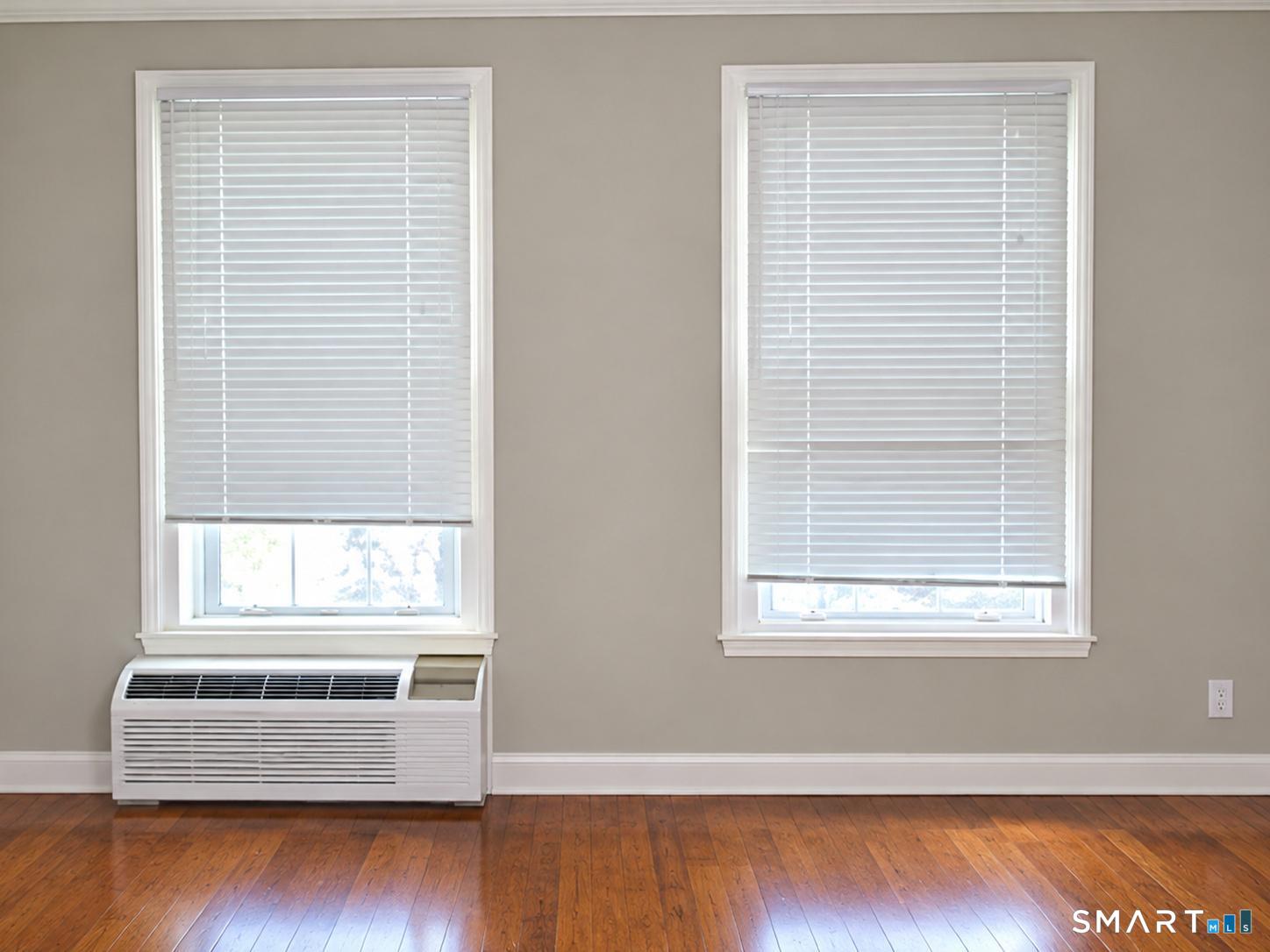 833 Summer 3b Street Property Photo 11