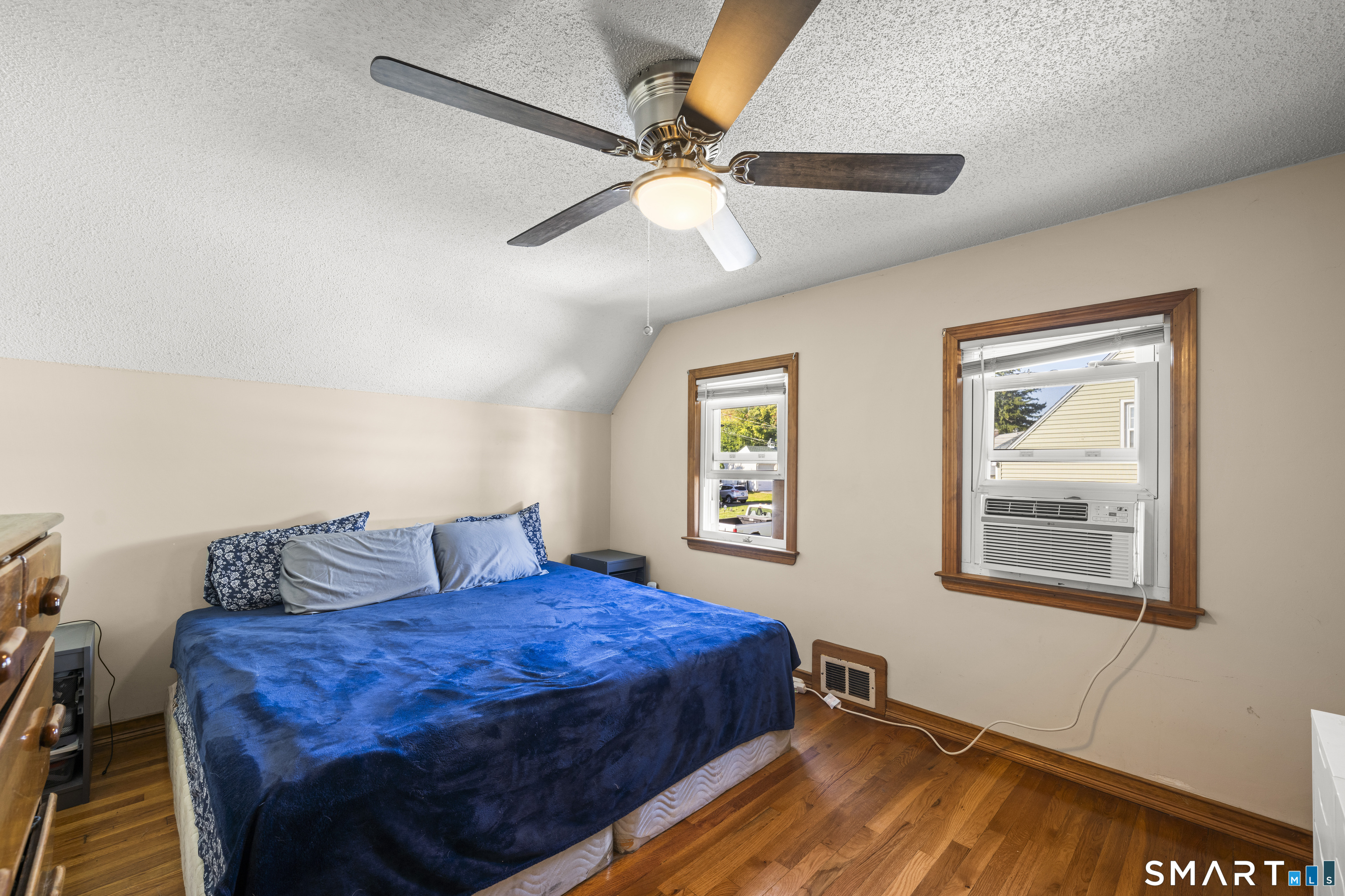 17 Pearl Street Property Photo 23