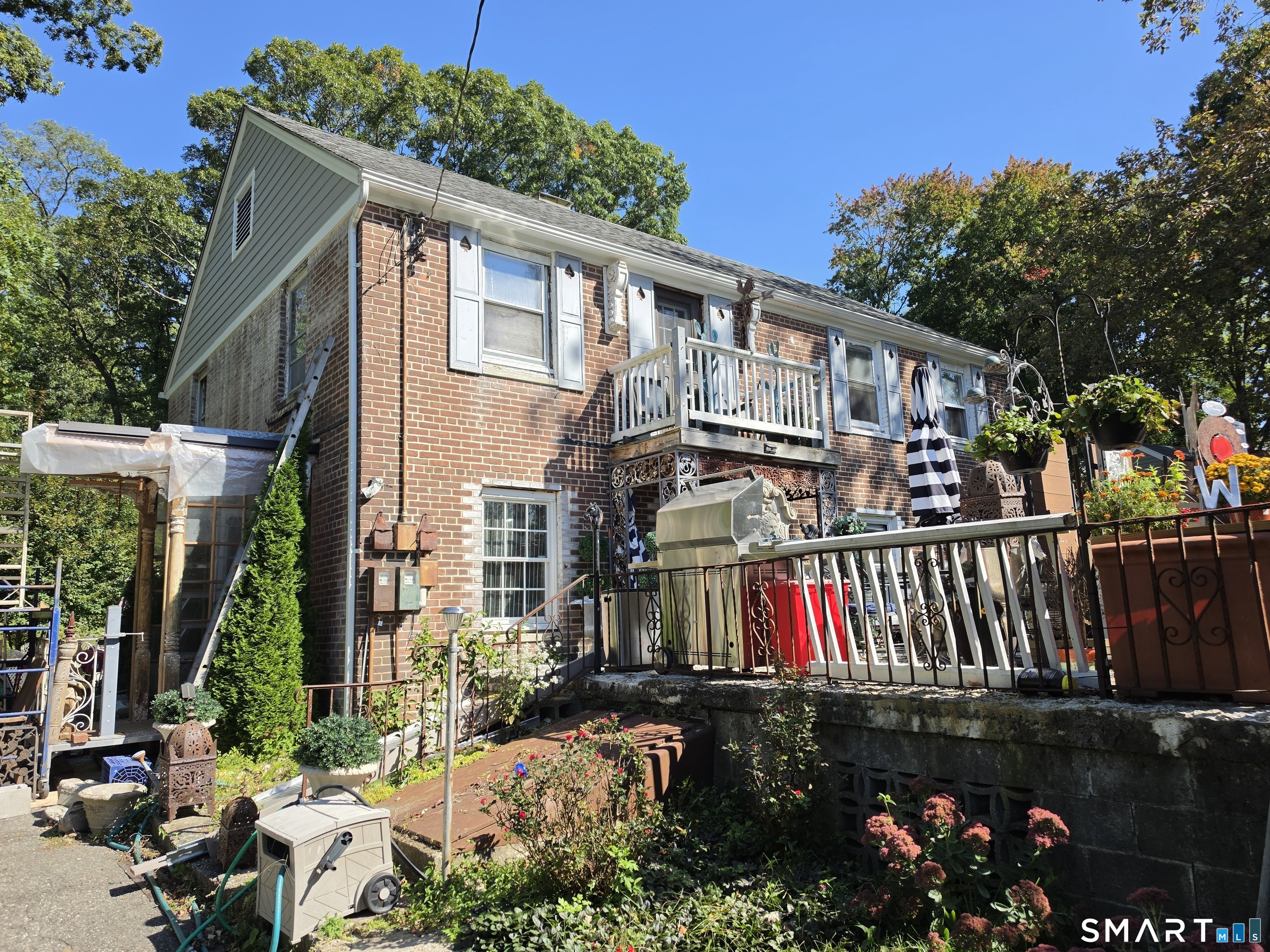 697-701 Pearl Harbor Street Property Photo 1