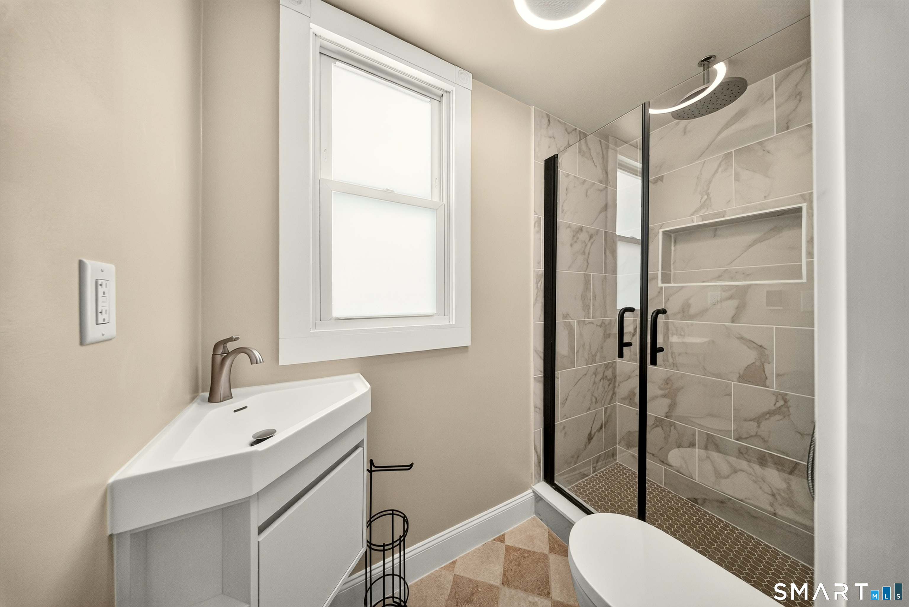 15 Ridgeway Street Property Photo 10