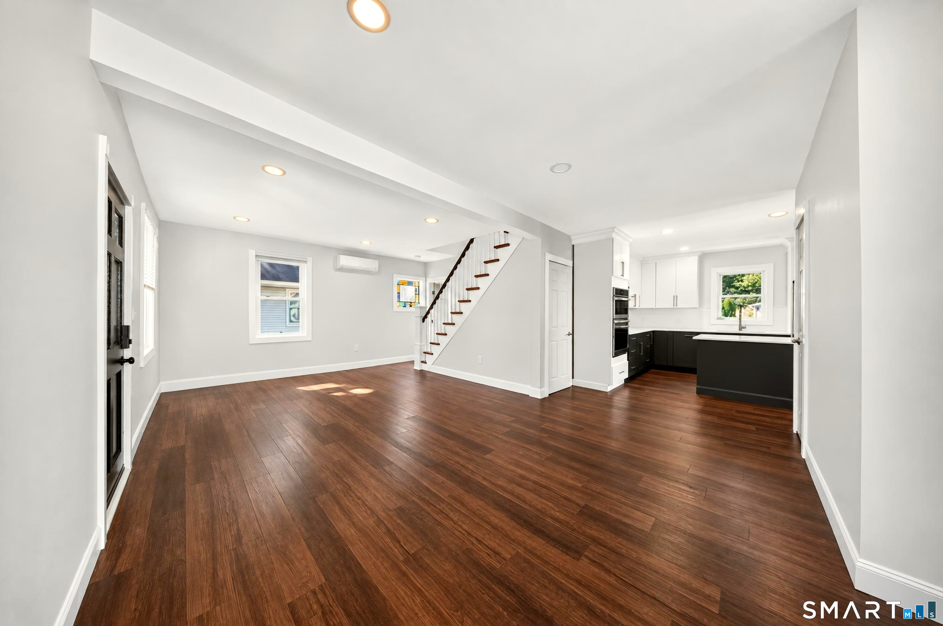 15 Ridgeway Street Property Photo 11