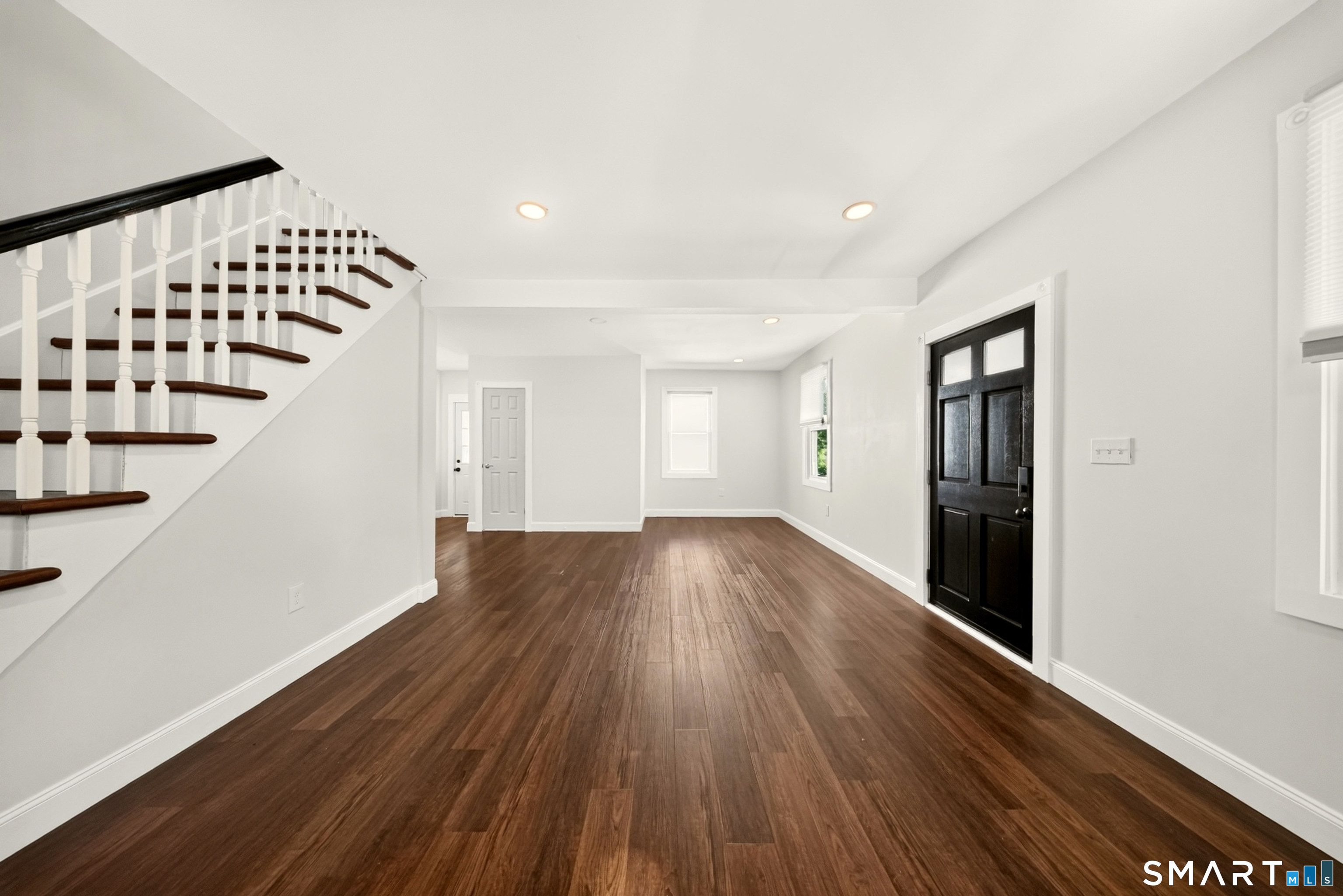 15 Ridgeway Street Property Photo 14
