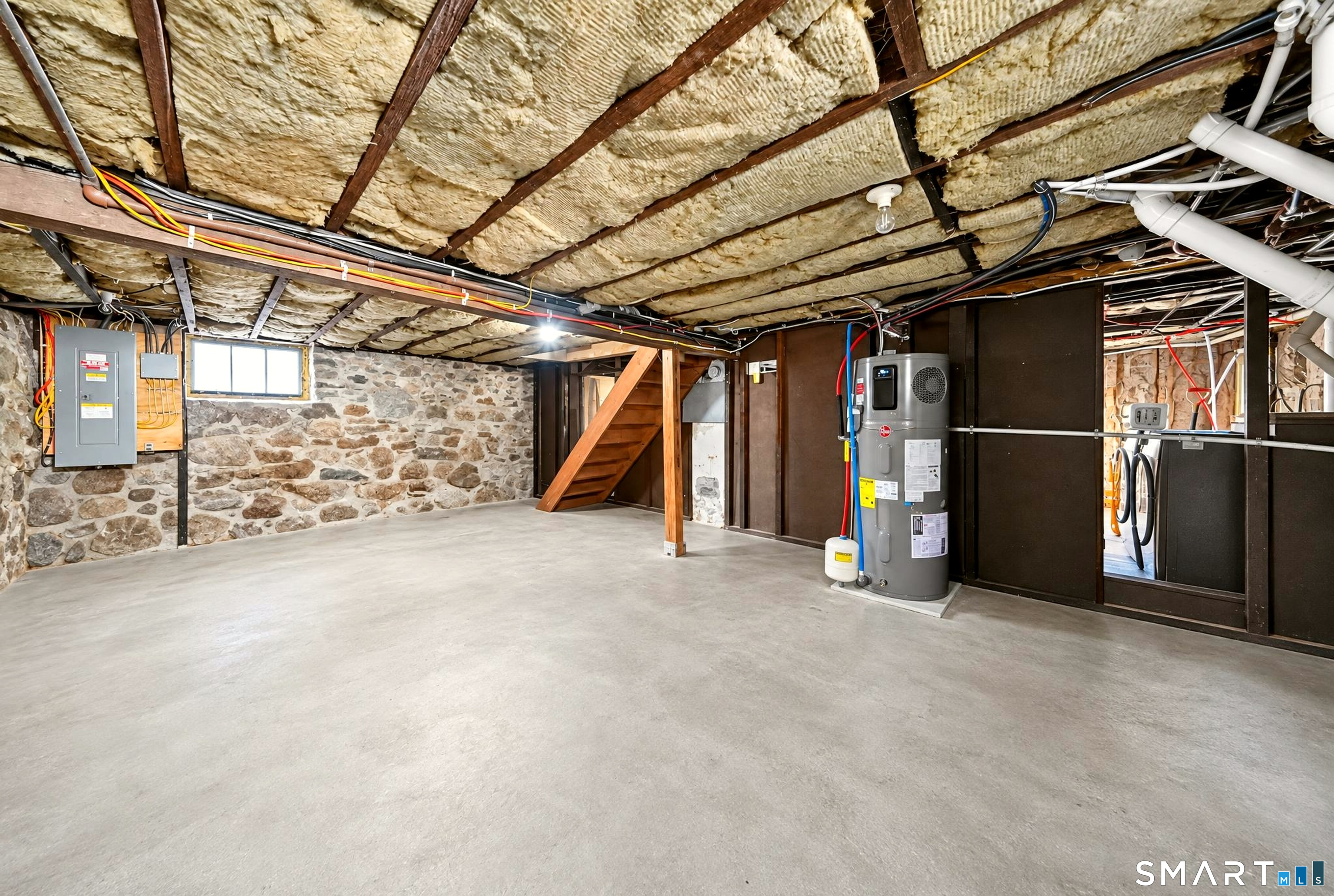 15 Ridgeway Street Property Photo 40