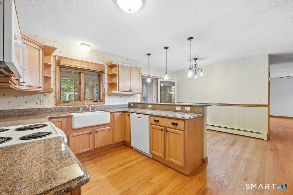 435 Old Slocum Road Property Photo 10
