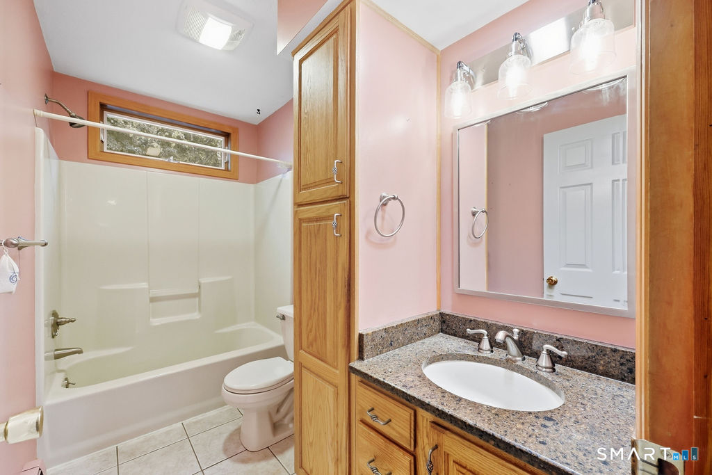 435 Old Slocum Road Property Photo 16