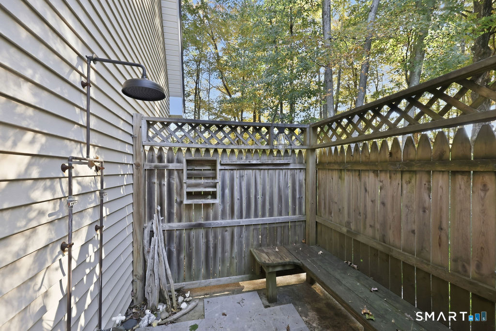 435 Old Slocum Road Property Photo 32