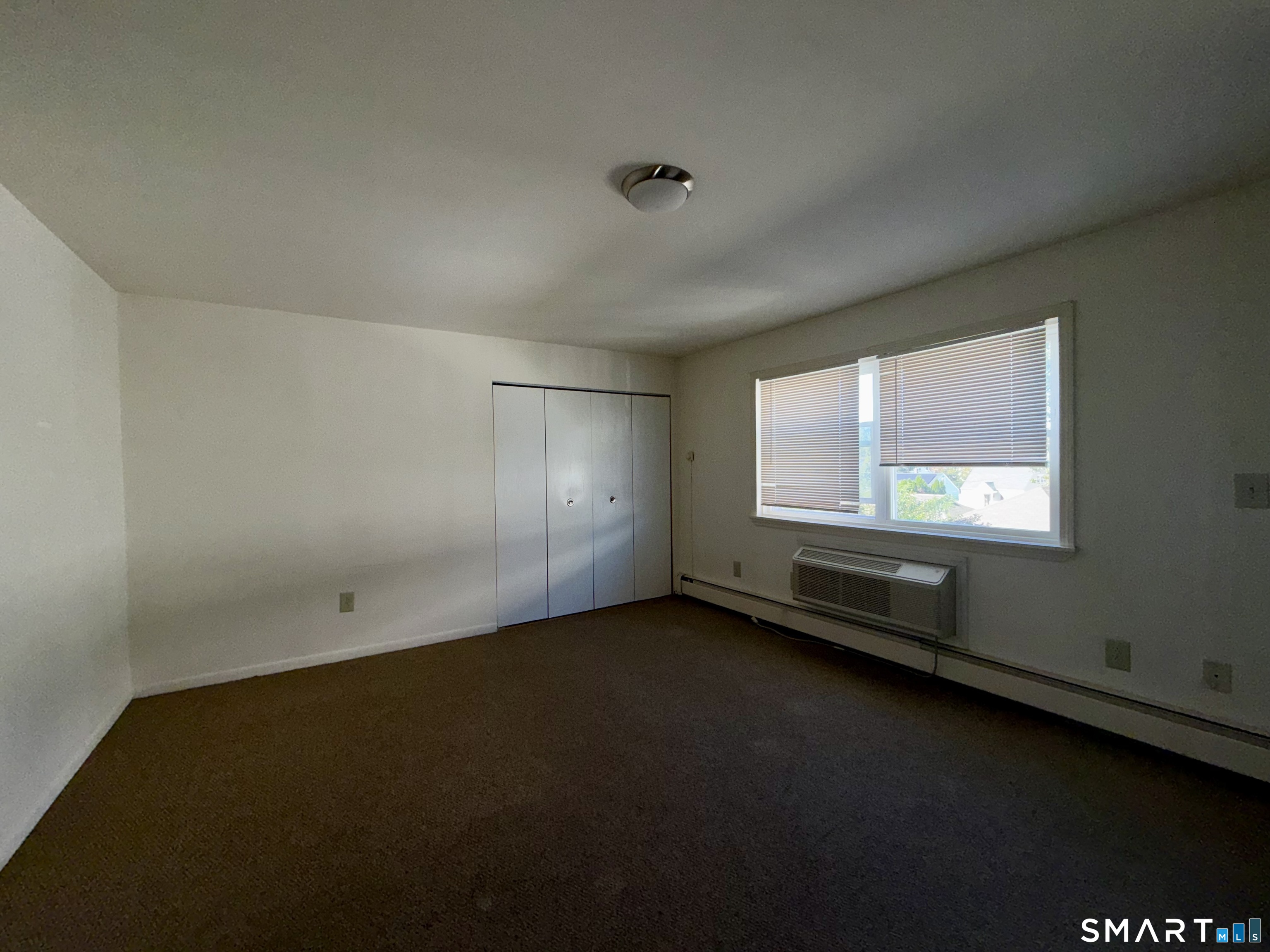 155 Wayne 18 Street Property Photo 4