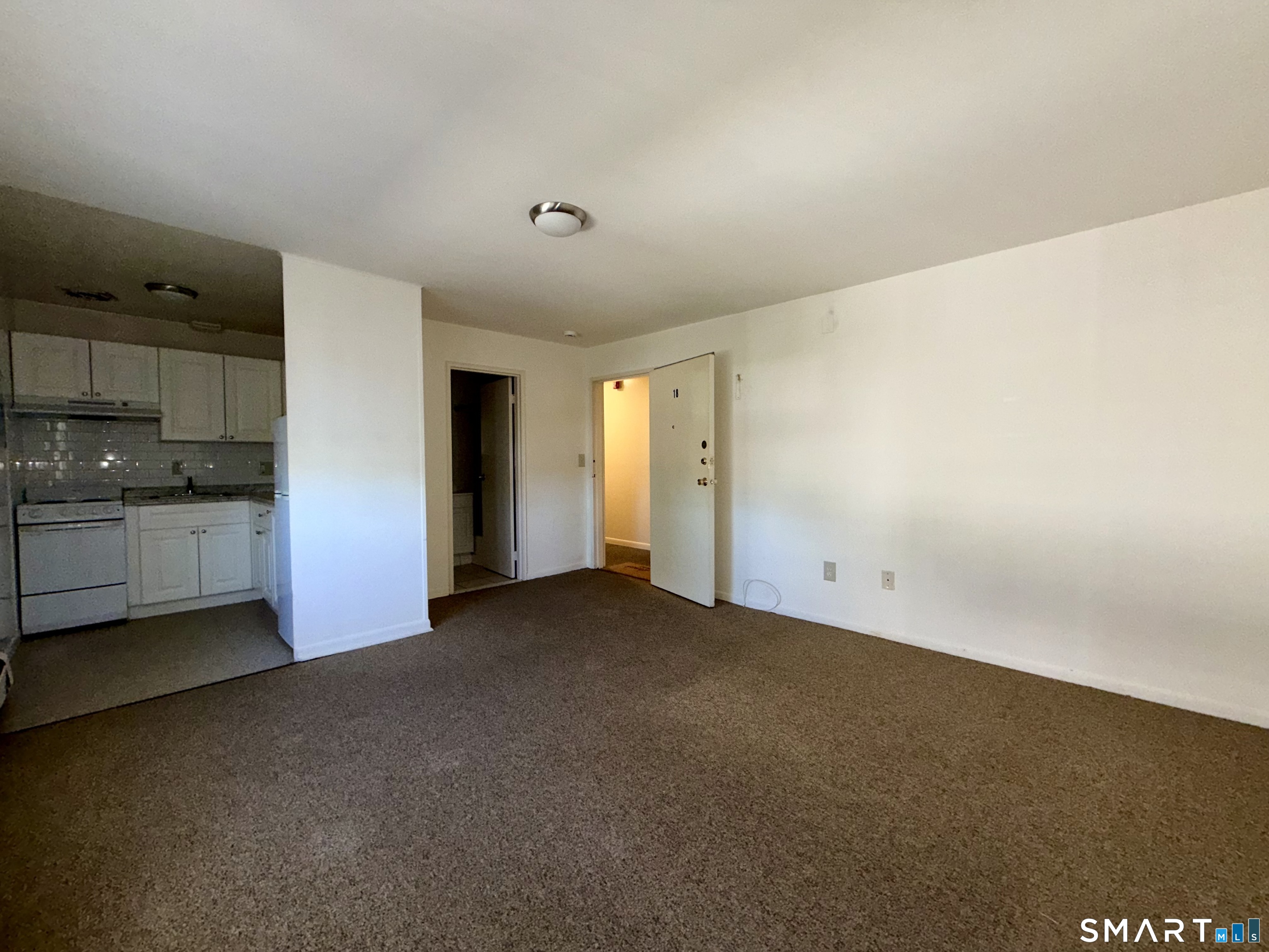 155 Wayne 18 Street Property Photo 5