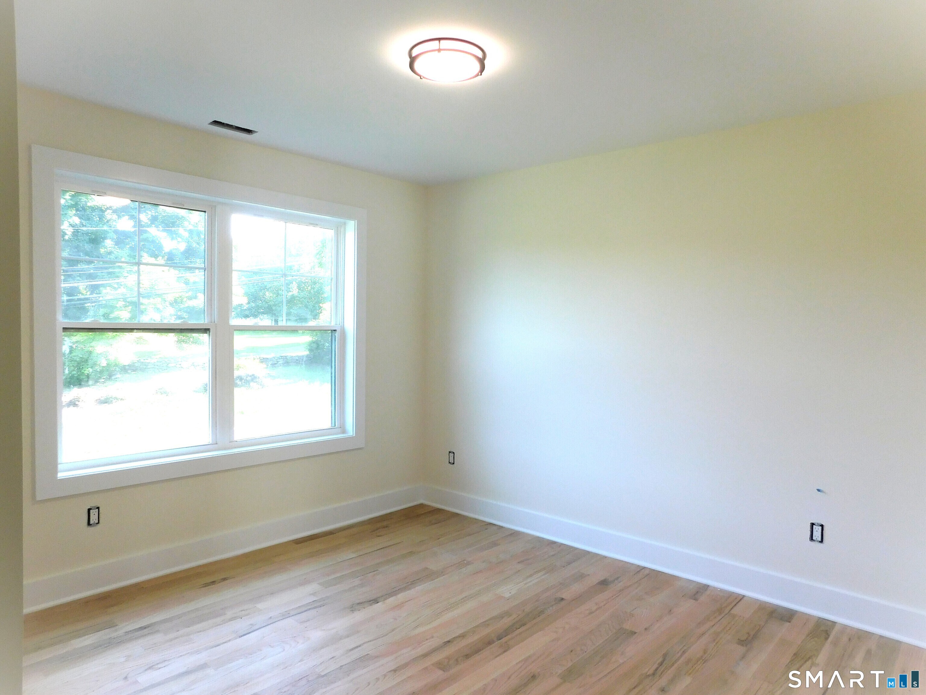 60 Mohegan Road Property Photo 21